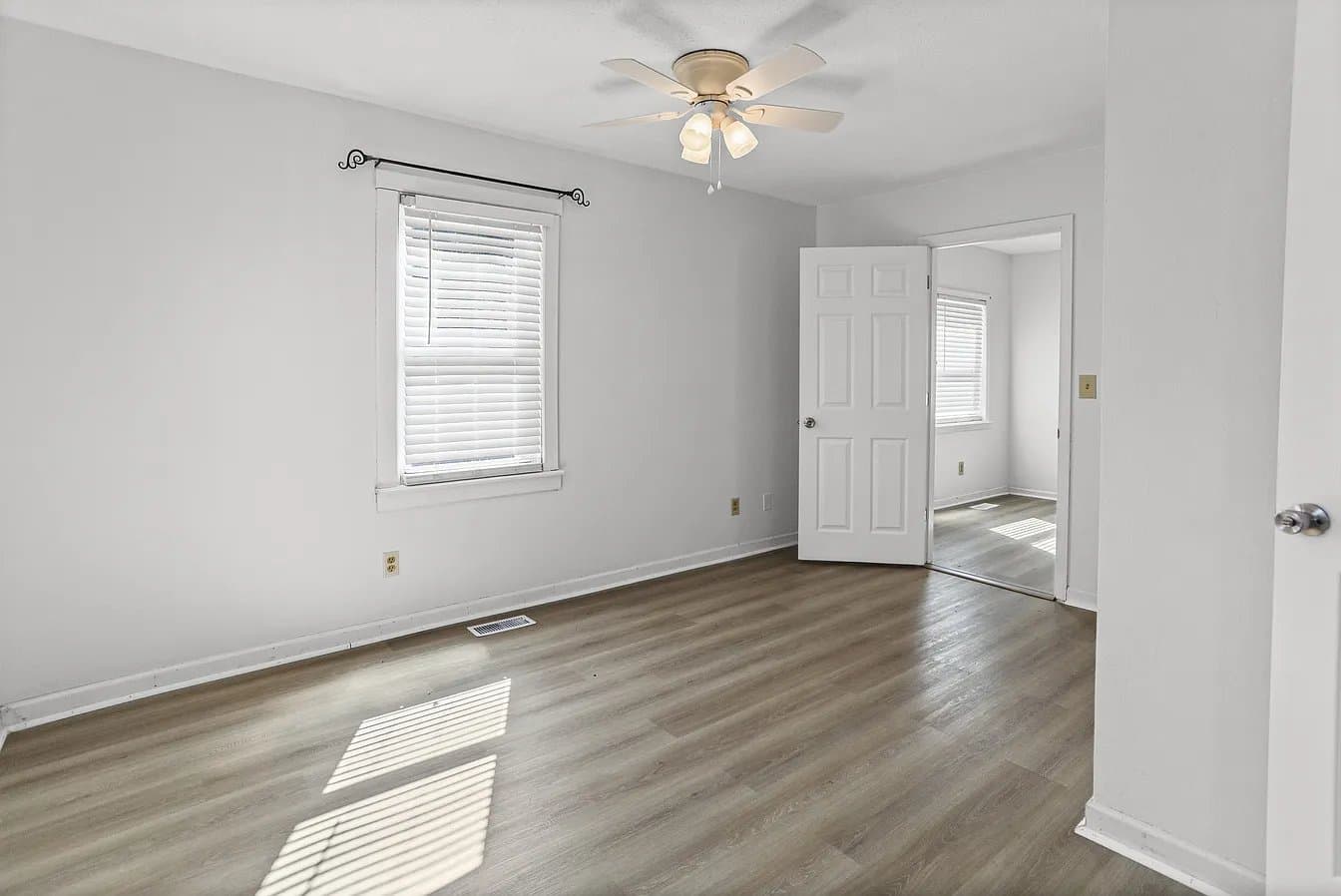 Alton House: 515 Marsh Ave