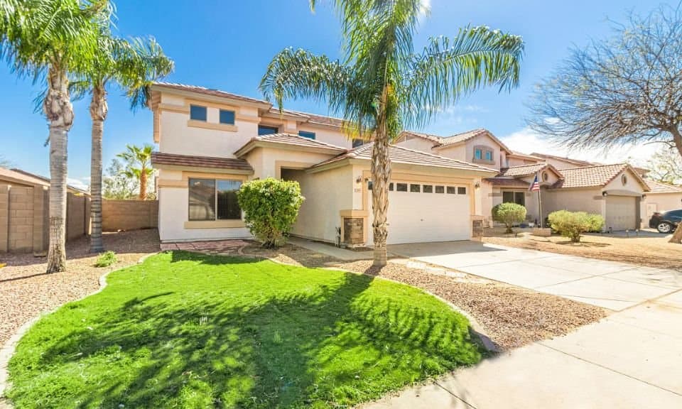 Casa Grande House: 1449 E 11th St