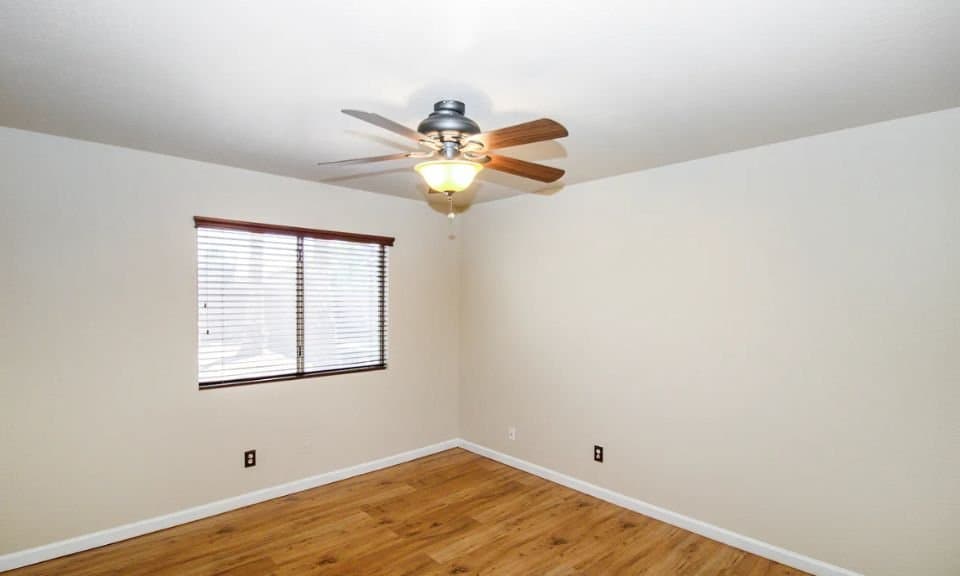 Casa Grande House: 1449 E 11th St