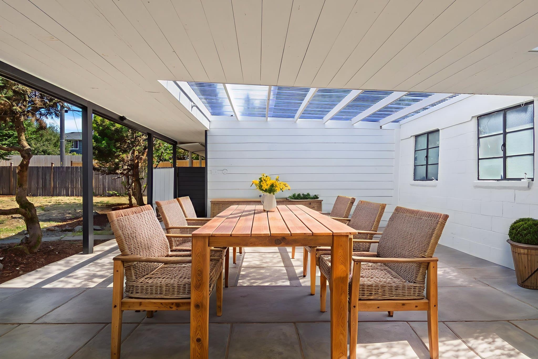 Tacoma House: 2125 N Highland St
