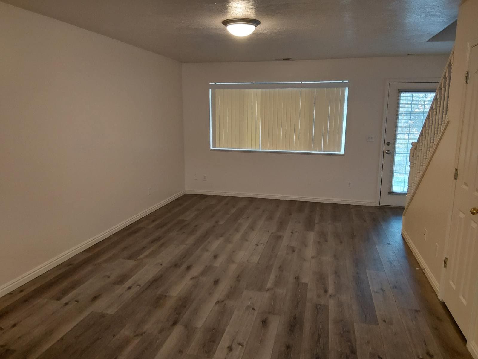 Logan Townhome: 7 Fairway Ln