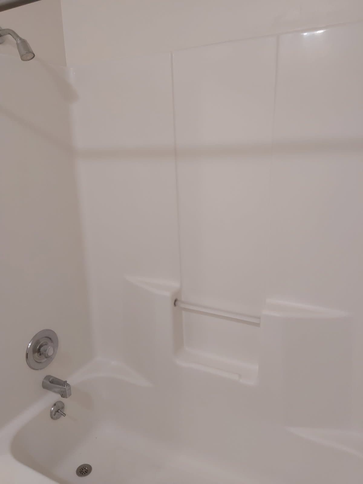 Logan Townhome: 7 Fairway Ln