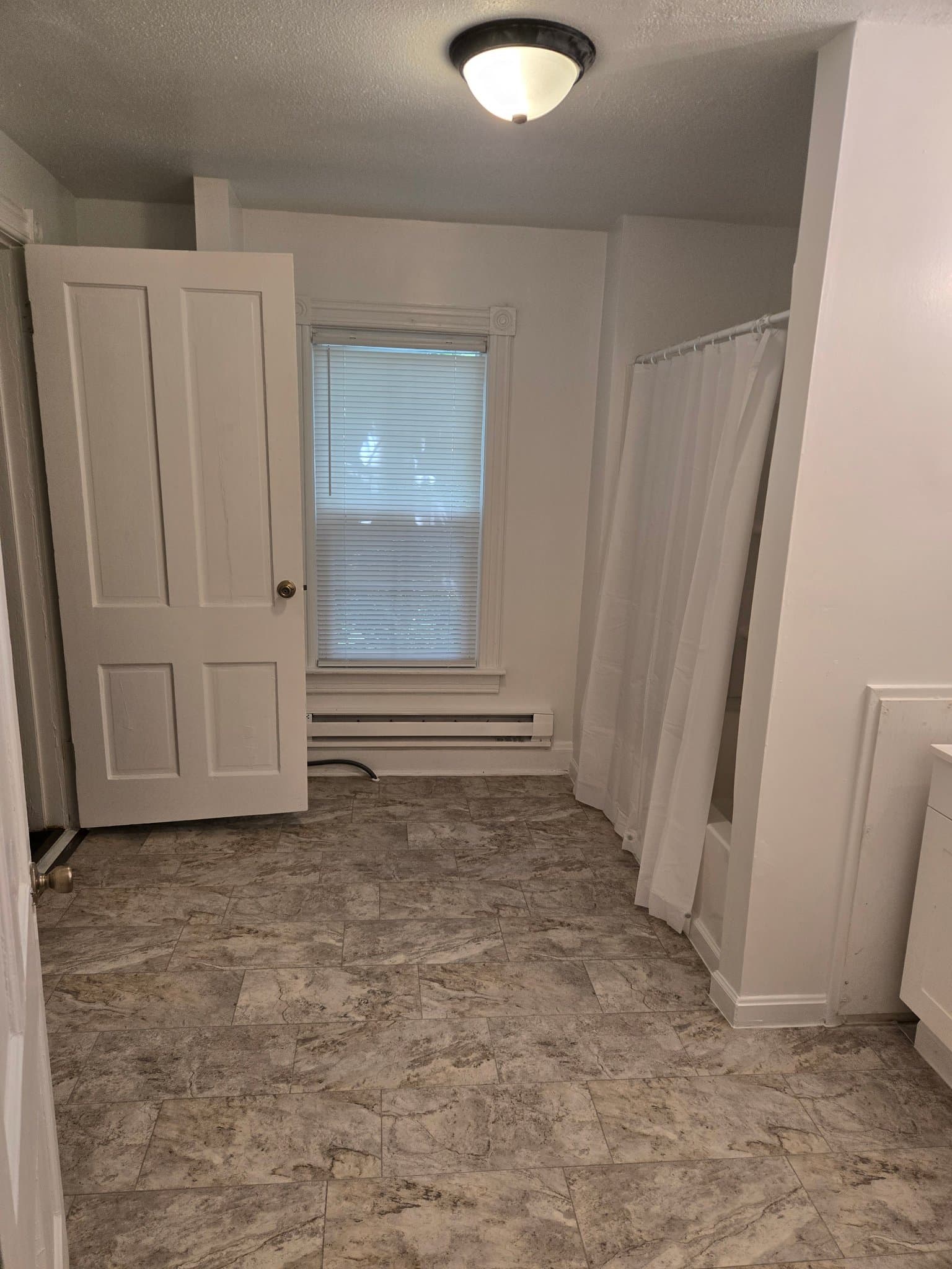 Hagerstown Townhome: 106 South Locust Street