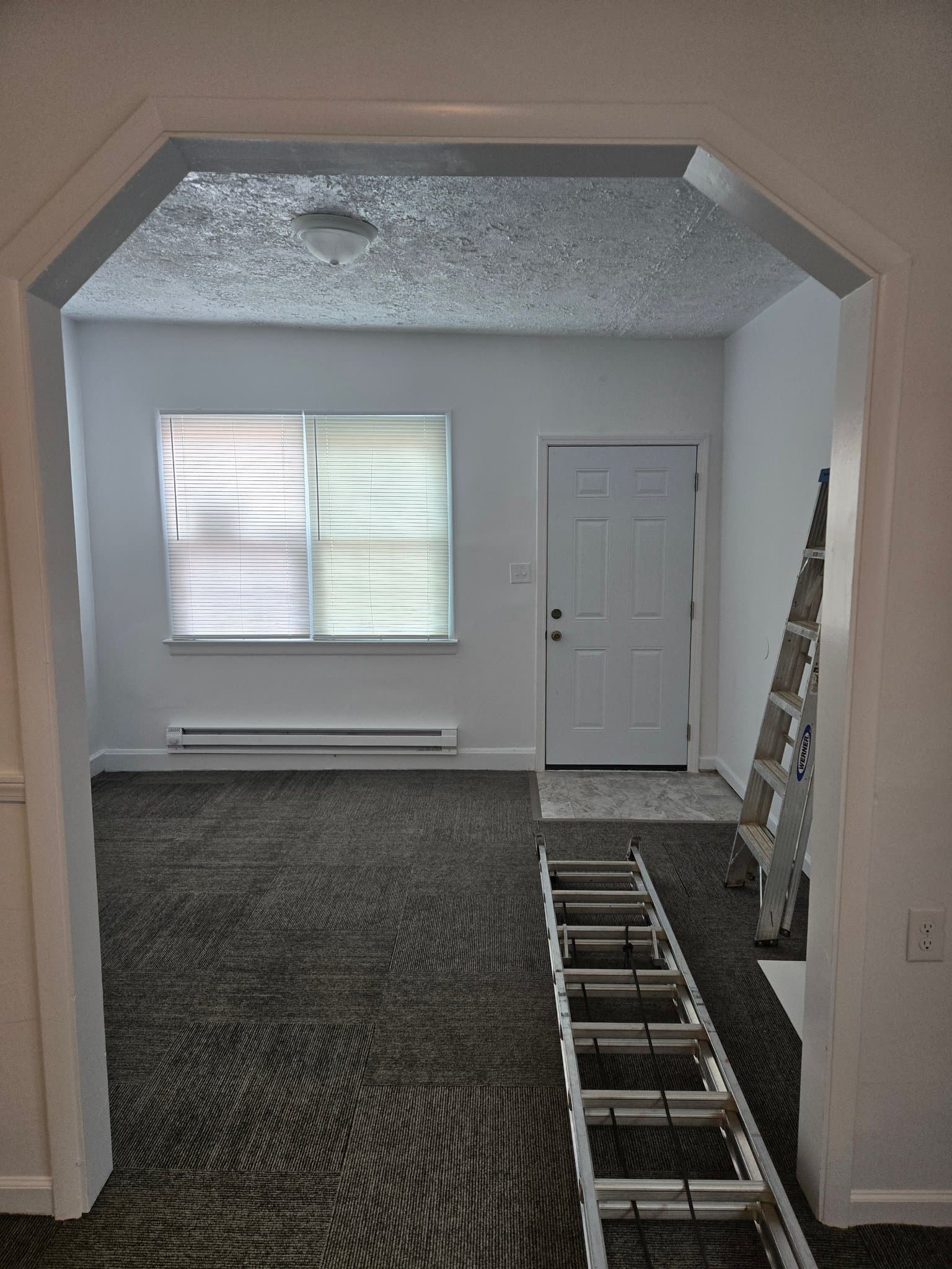 Hagerstown Townhome: 106 South Locust Street