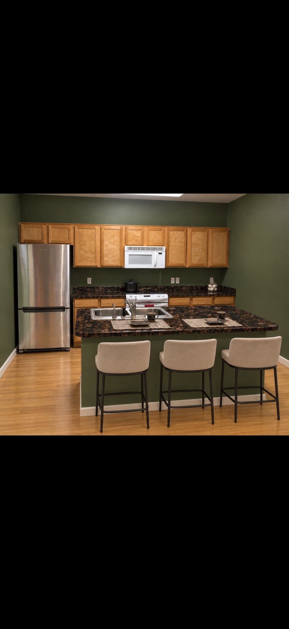 Seattle Condo: 1515 E Yesler Way