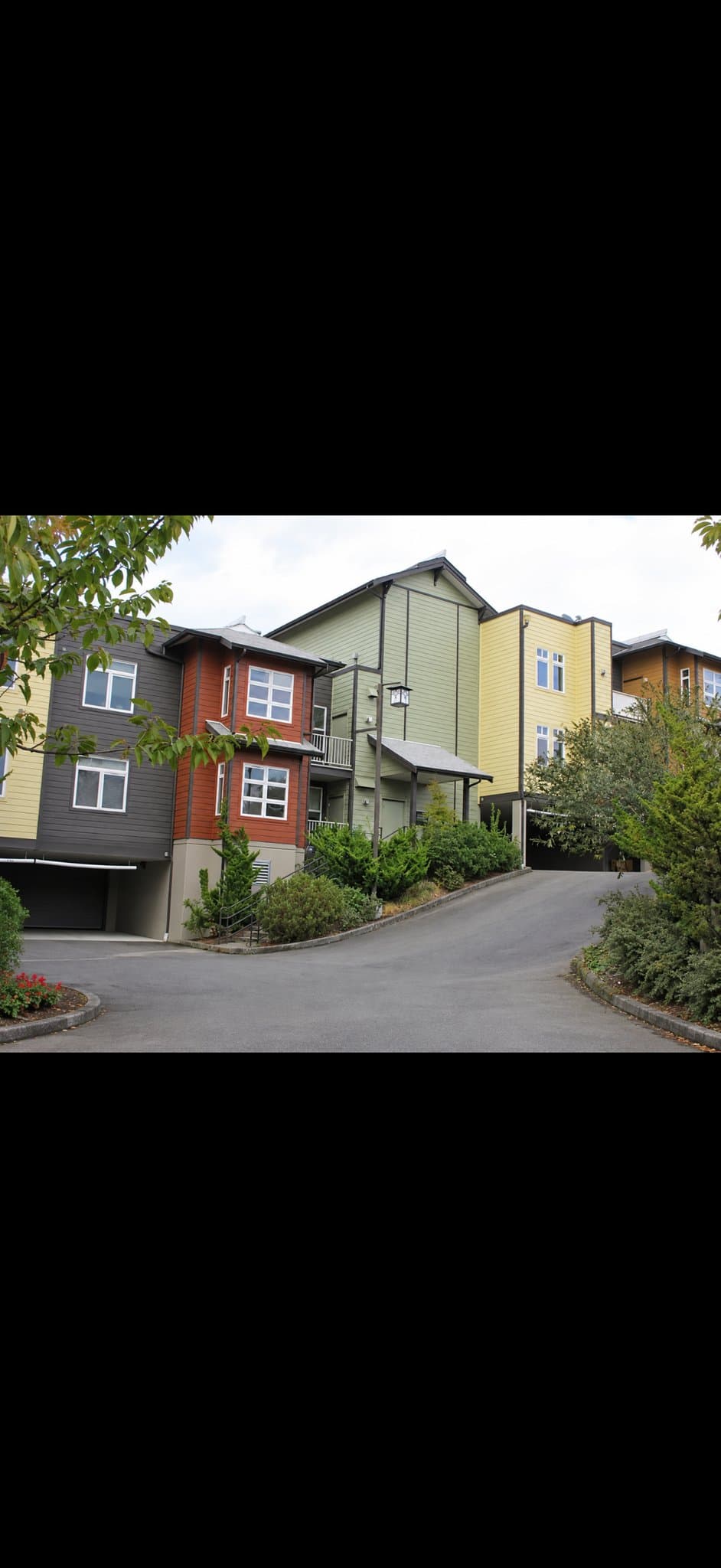 Seattle Condo: 1515 E Yesler Way