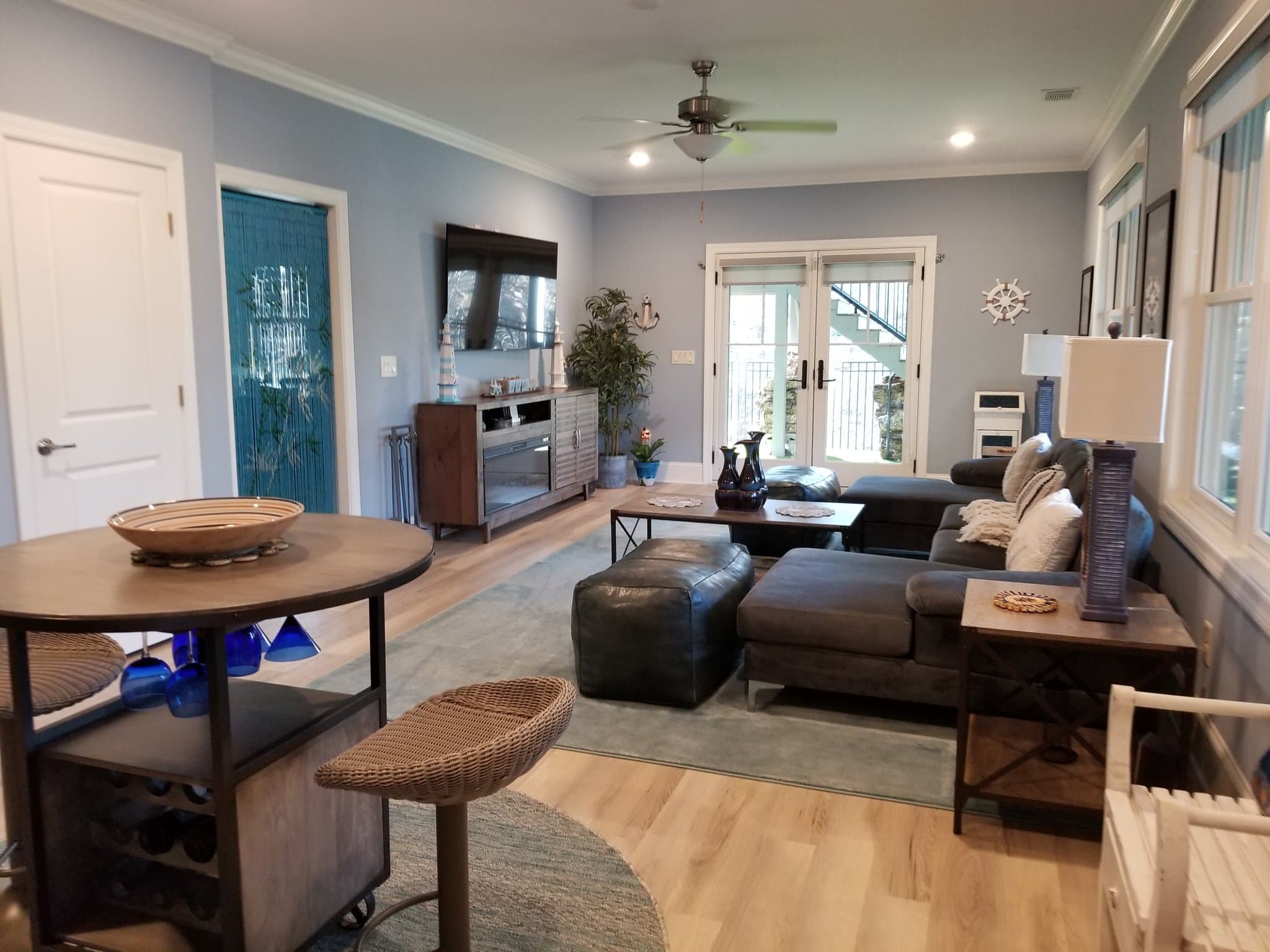 Woodstock Condo: 403 Cottonwood Dr