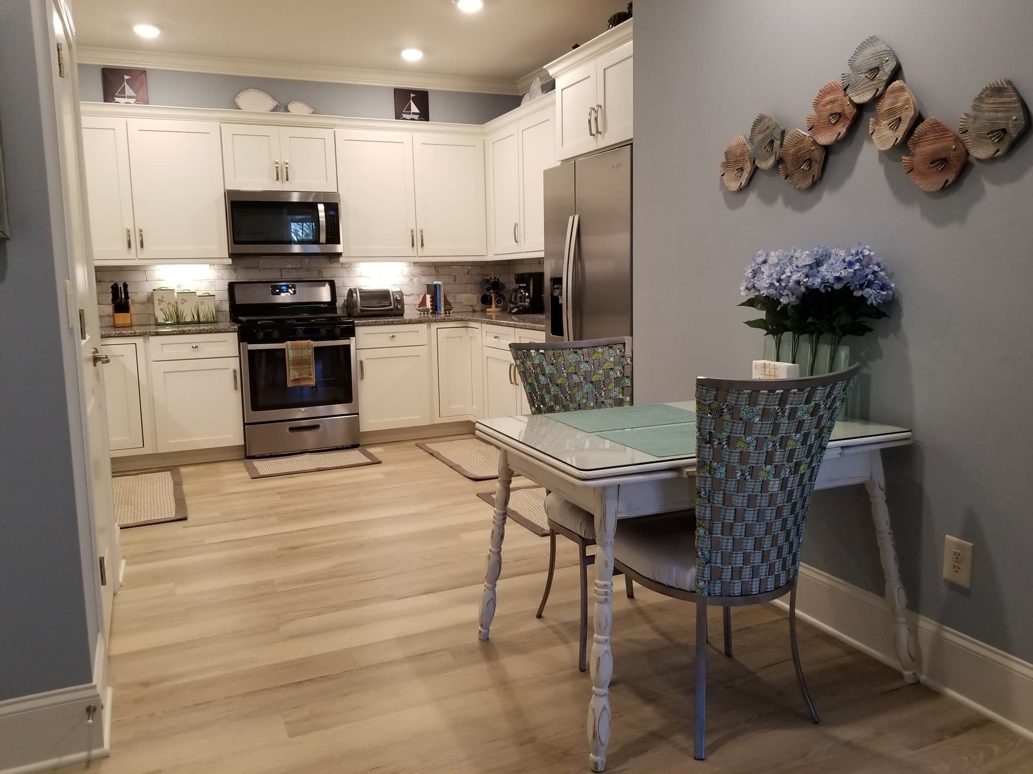Woodstock Condo: 403 Cottonwood Dr