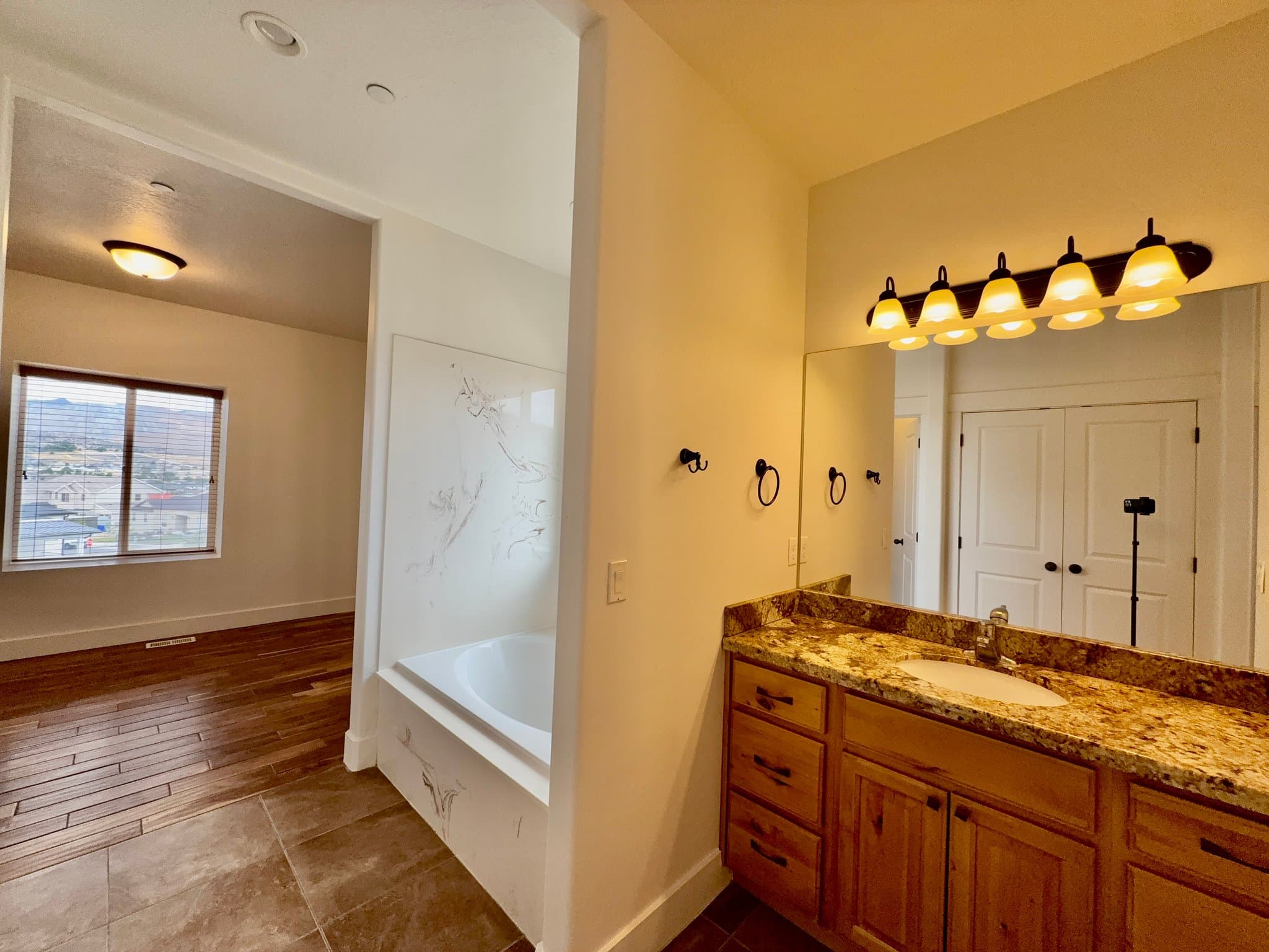 Herriman House: 6577 West Valhalla Circle