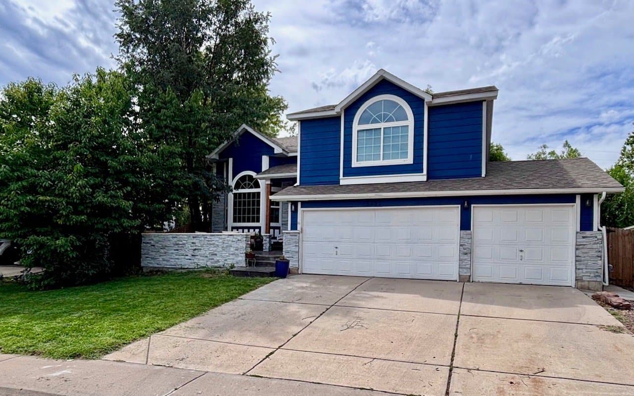 Westminster House: 5627 W 109th Cir