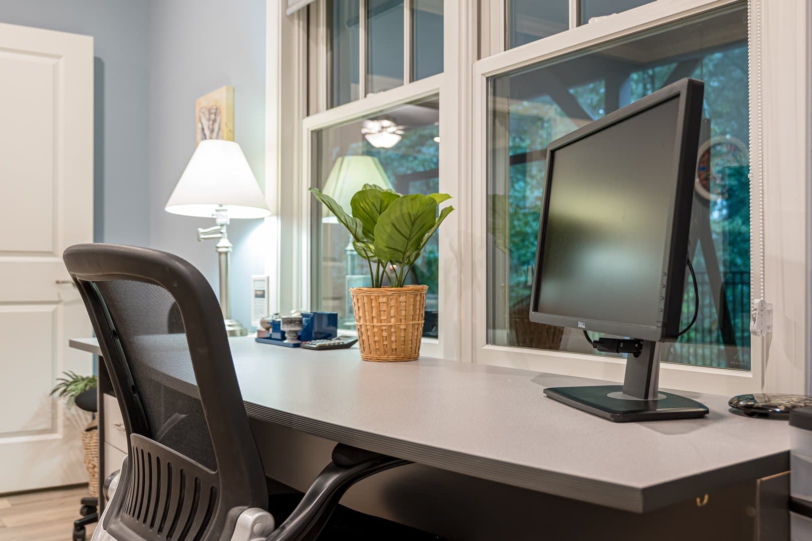 Woodstock Condo: 403 Cottonwood Dr