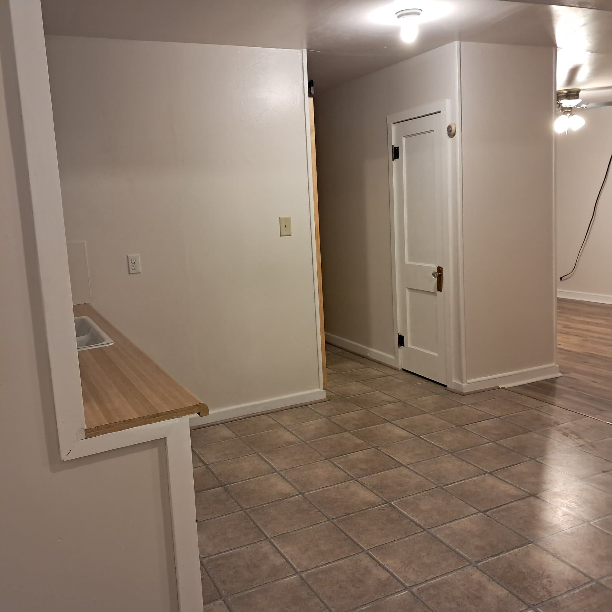 Cedar Falls House: 30832 120th St