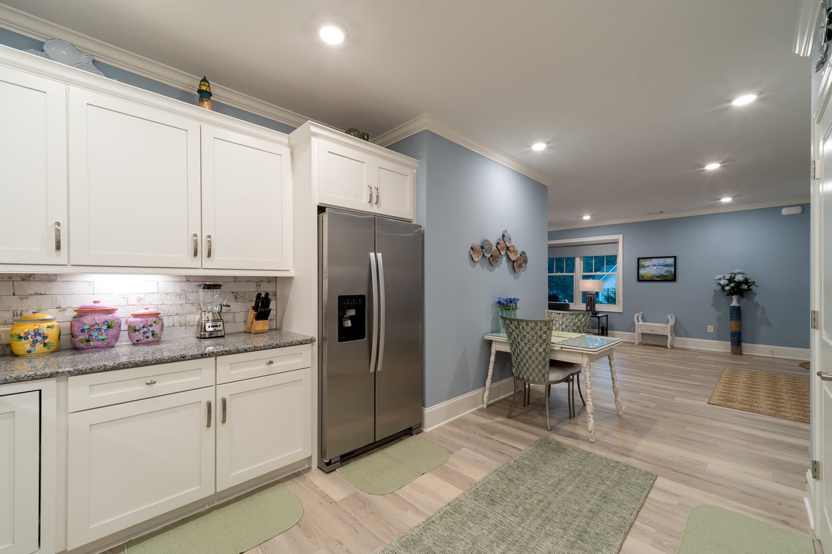 Woodstock Condo: 403 Cottonwood Dr