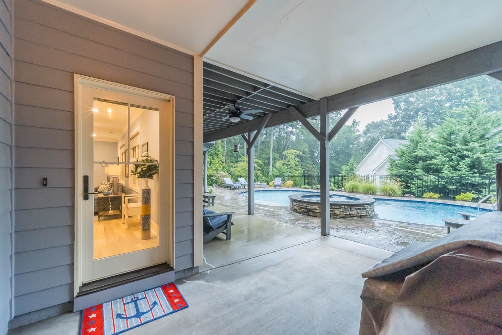 Woodstock Condo: 403 Cottonwood Dr