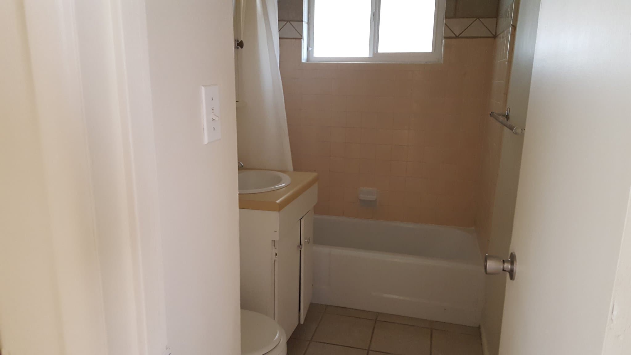 Tucson House: 5161 E Peach St