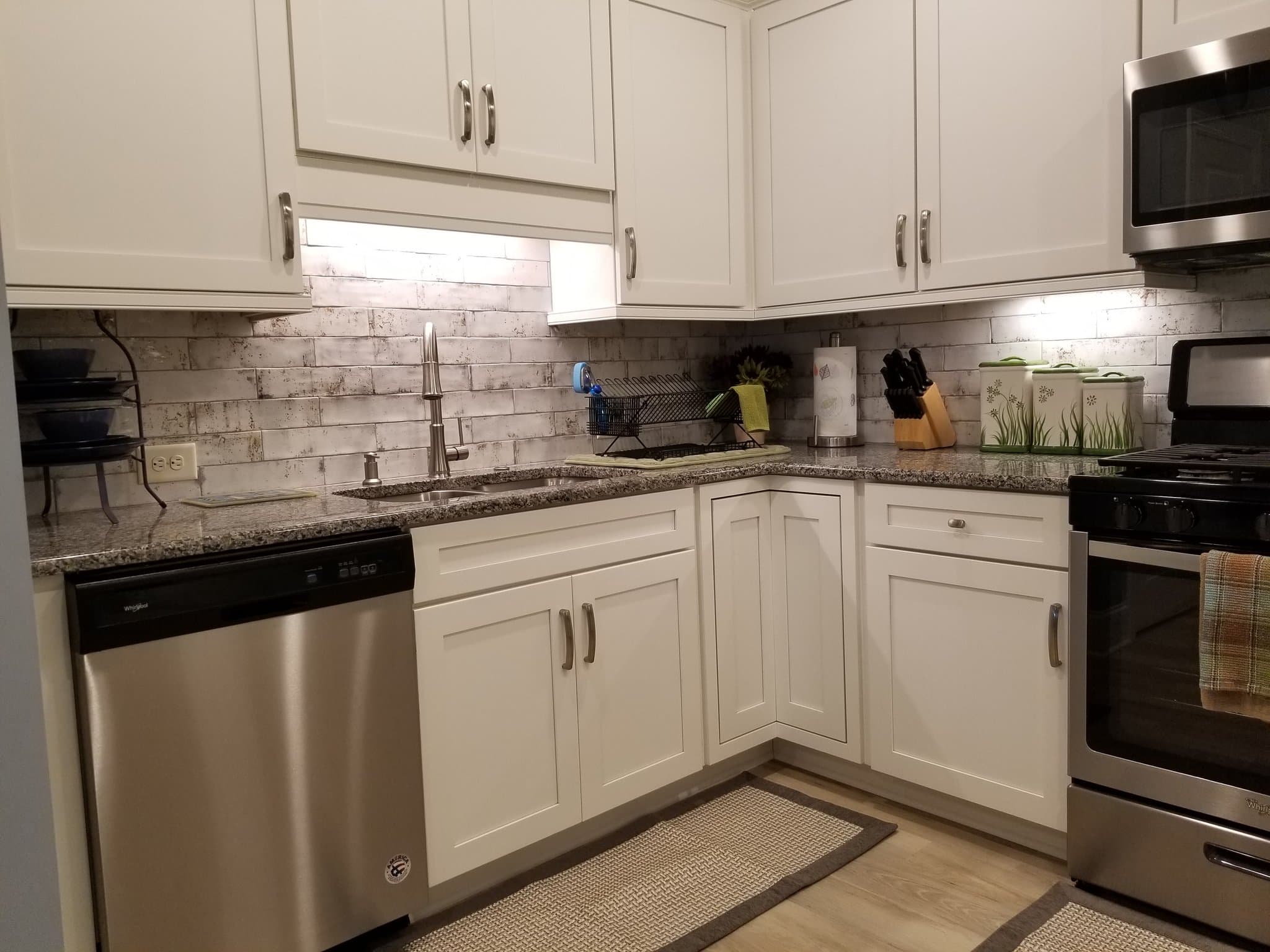 Woodstock Condo: 403 Cottonwood Dr