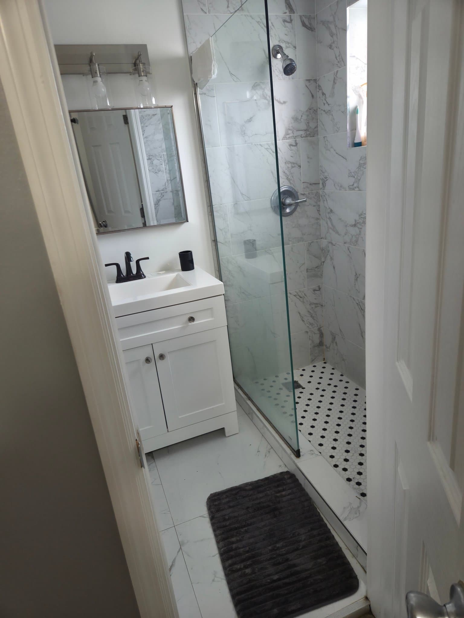 Fort Lauderdale Single Room: 420 SE 9th Ct