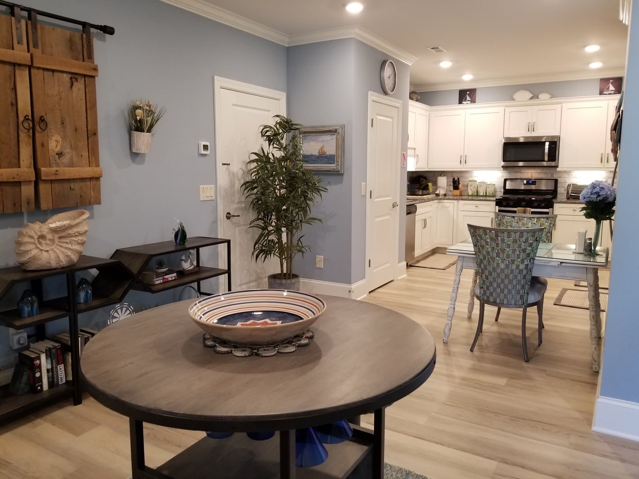 Woodstock Condo: 403 Cottonwood Dr