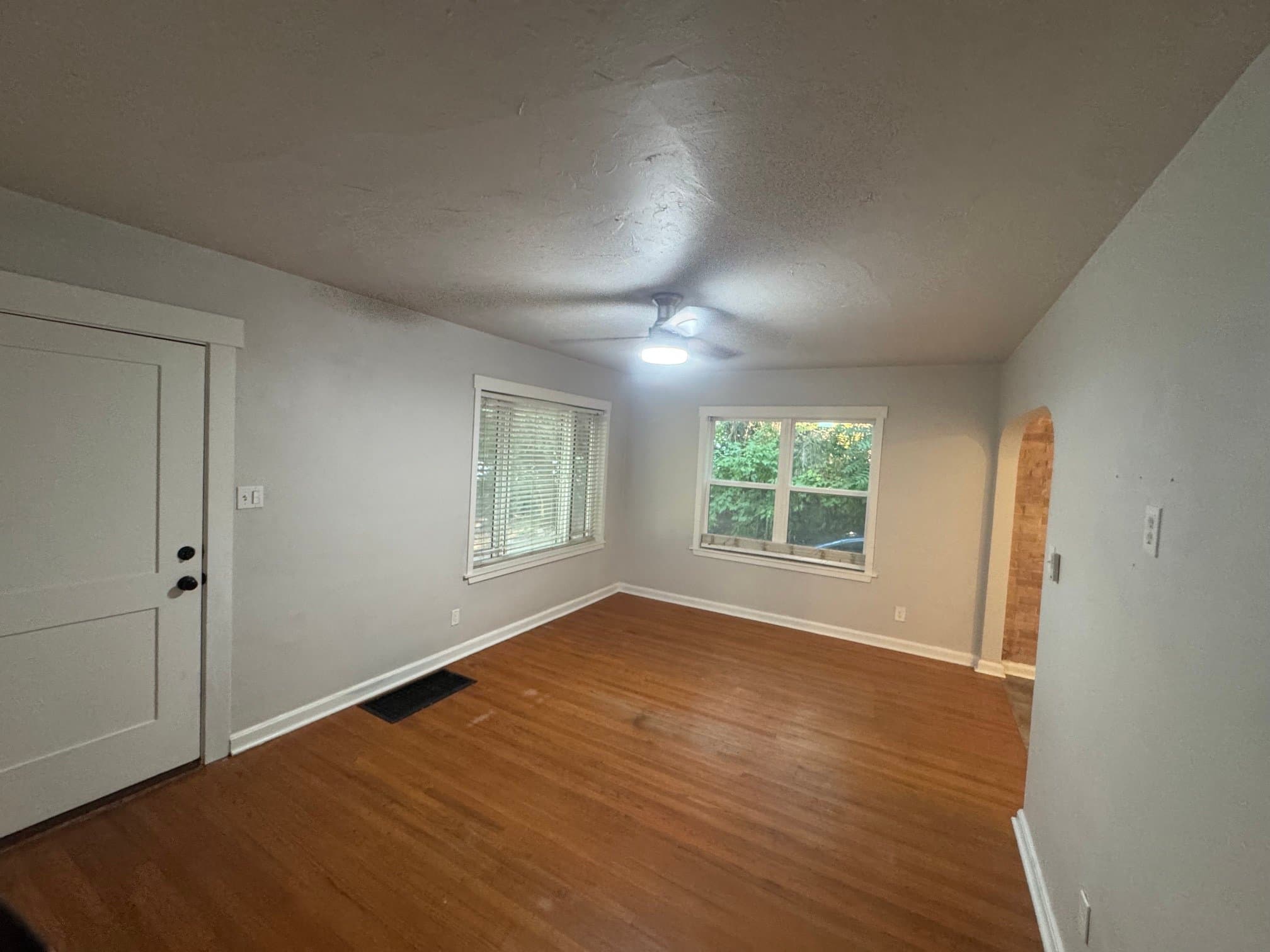 Salt Lake City House: 1174 E Elgin Ave