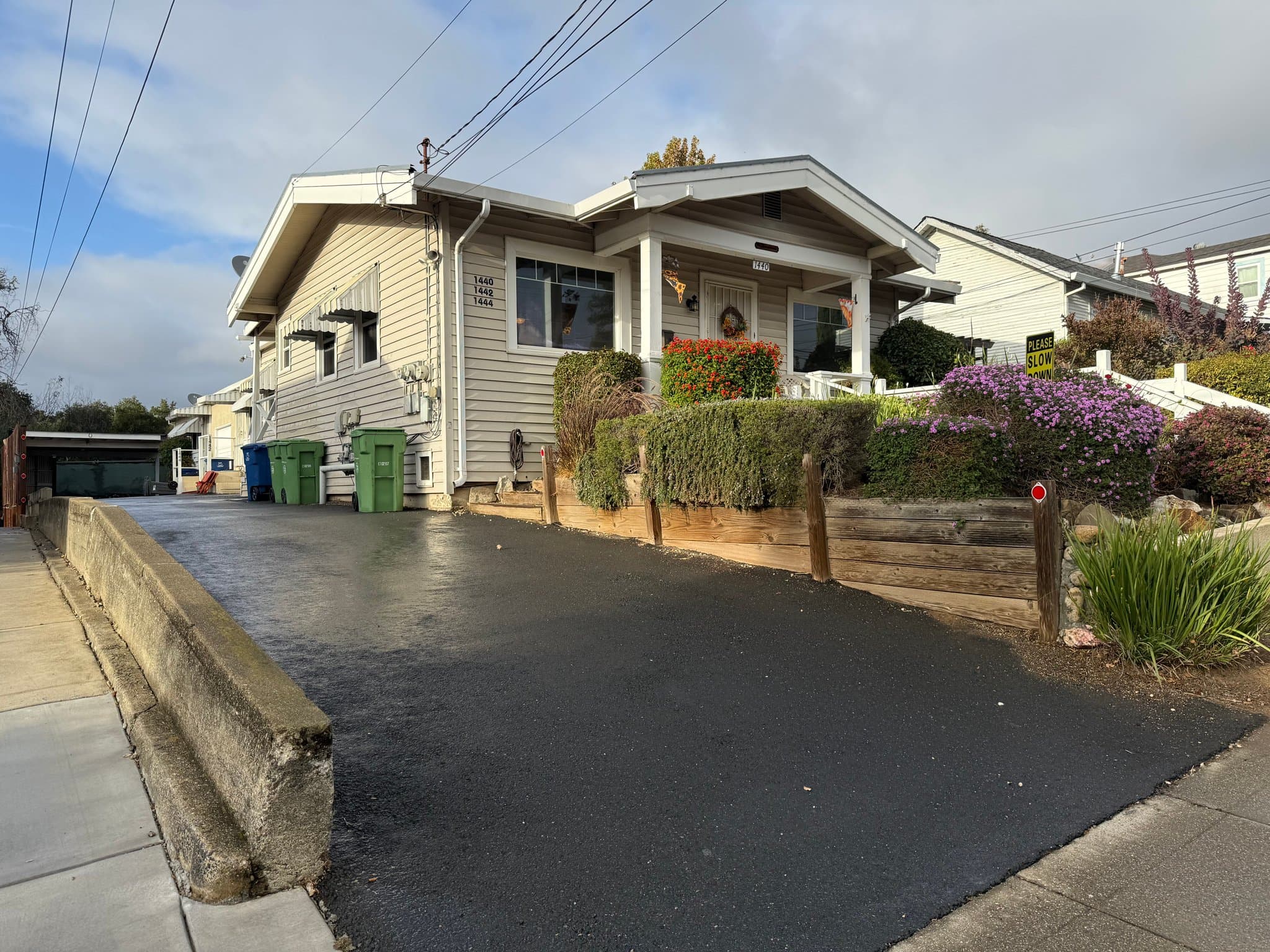 Hayward Single Room: 1442 D St.