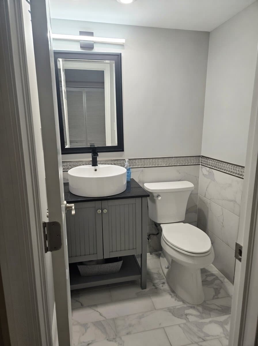 Ocean Ridge Condo: 5540 N Ocean Blvd