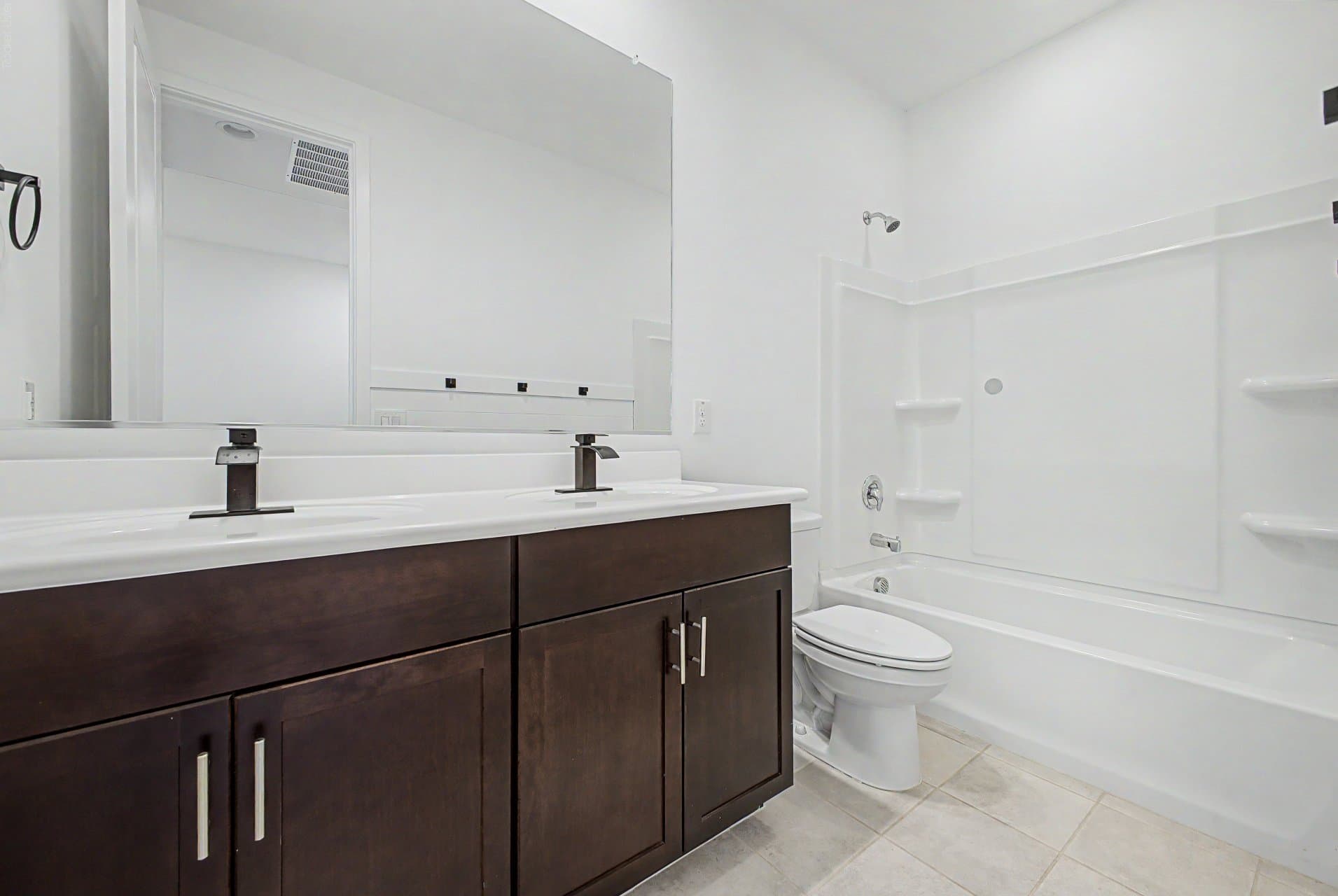 Laveen House: 6842 W. Beth Dr.