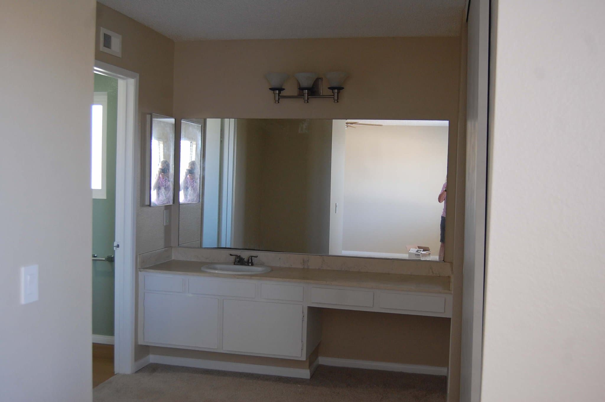 Huntington Beach House: 6401 Glenfox Dr