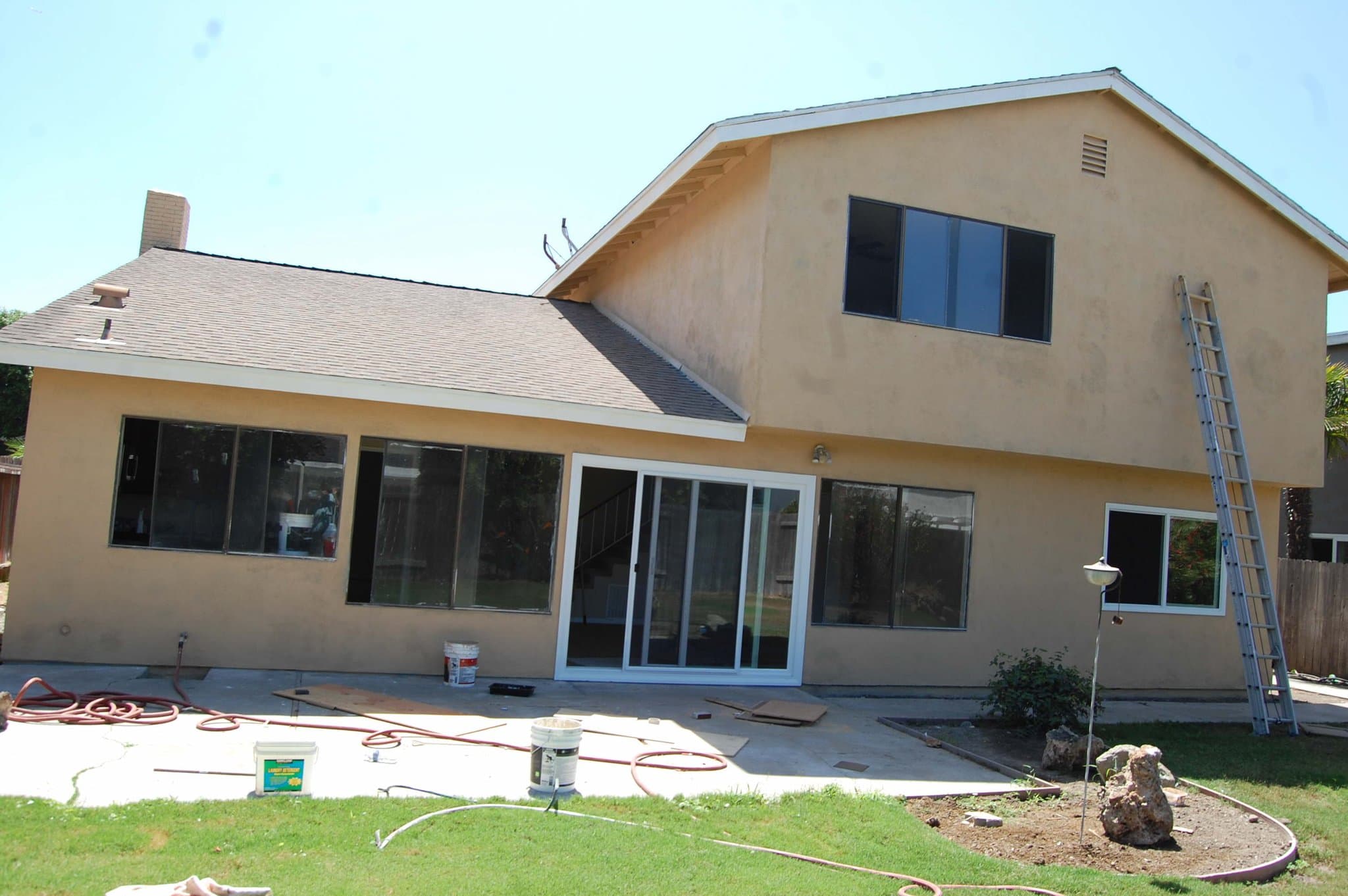 Huntington Beach House: 6401 Glenfox Dr