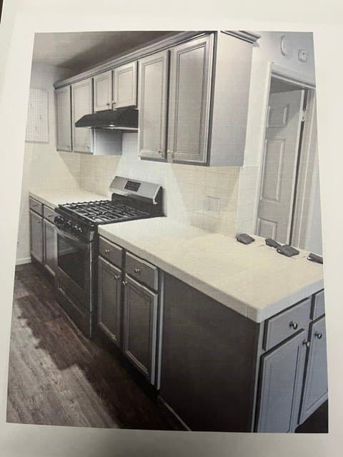 Monrovia Apartment: 332 E. Colorado Blvd