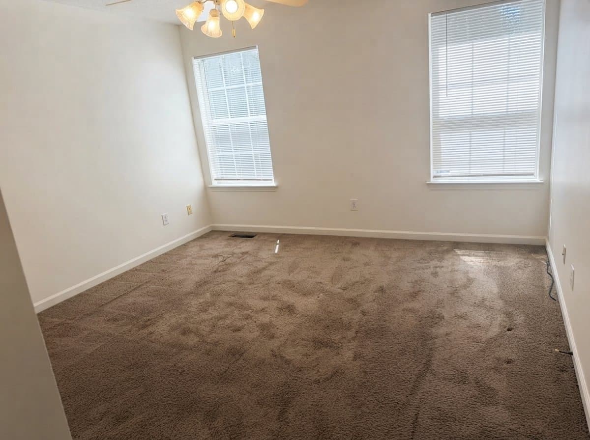 Douglasville House: 1596 Wembley Dr