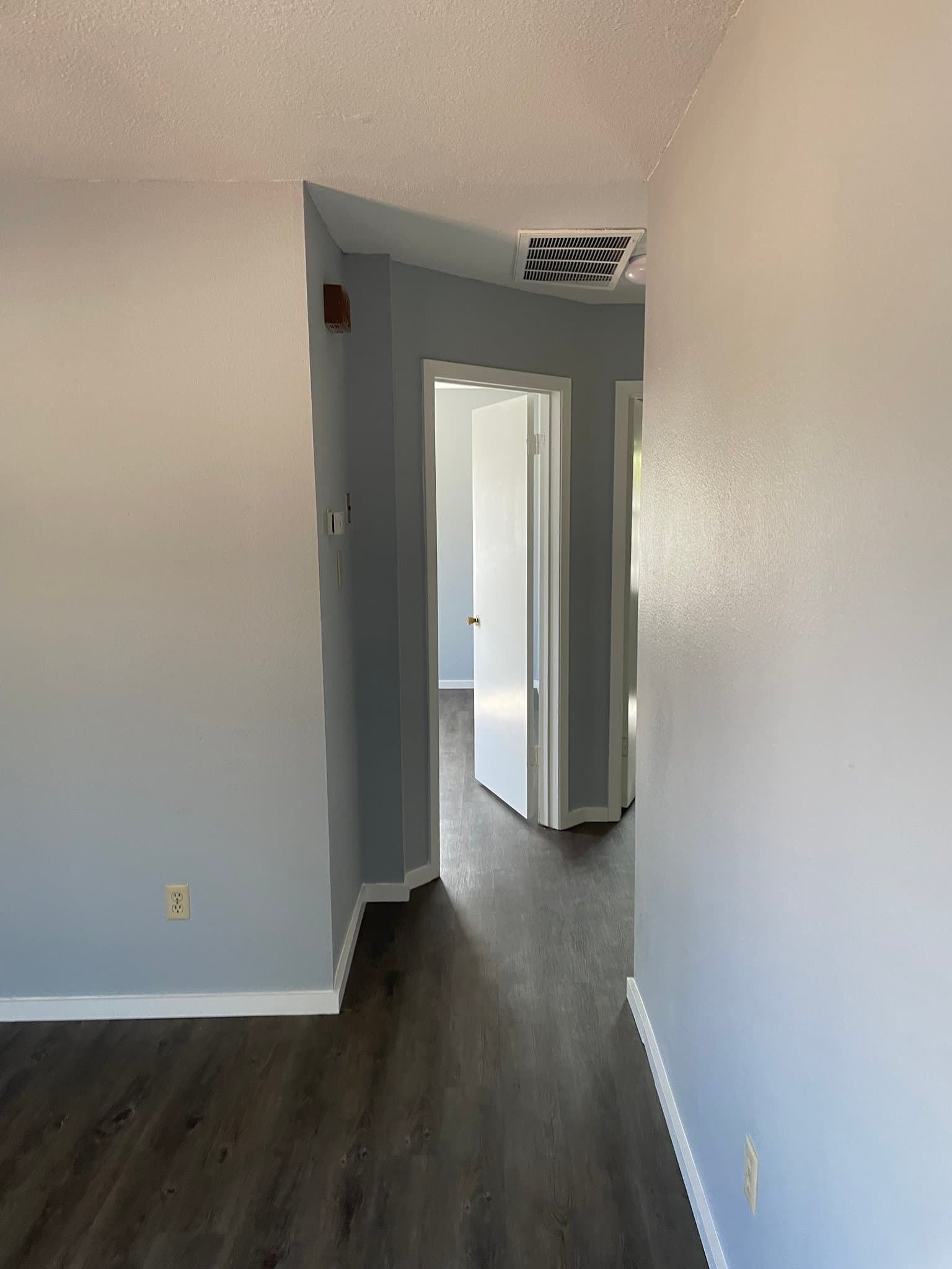 New Braunfels Multiplex: 193 Rhine Ter