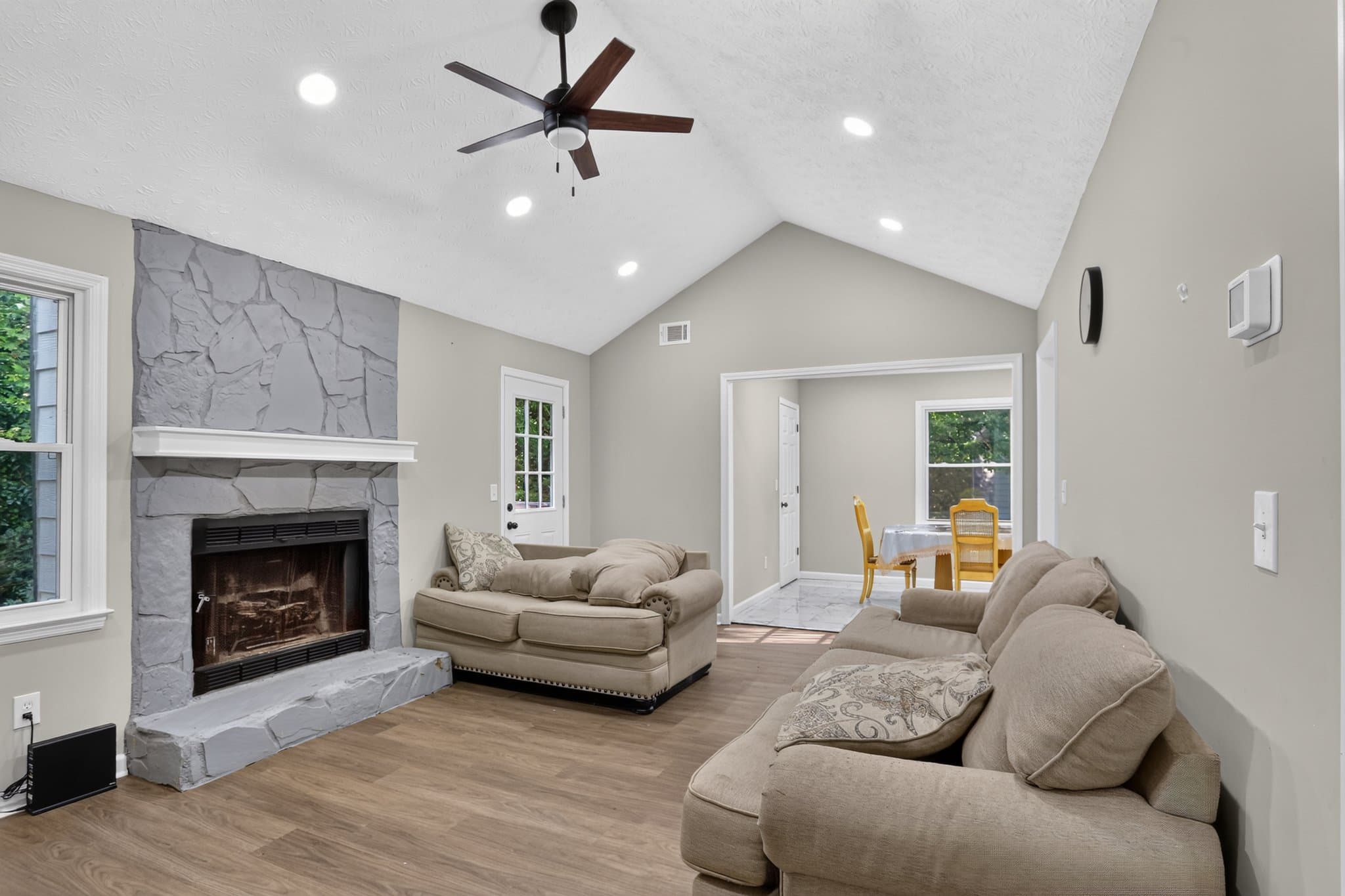 Norcross House: 6875 Graves Mill Ct