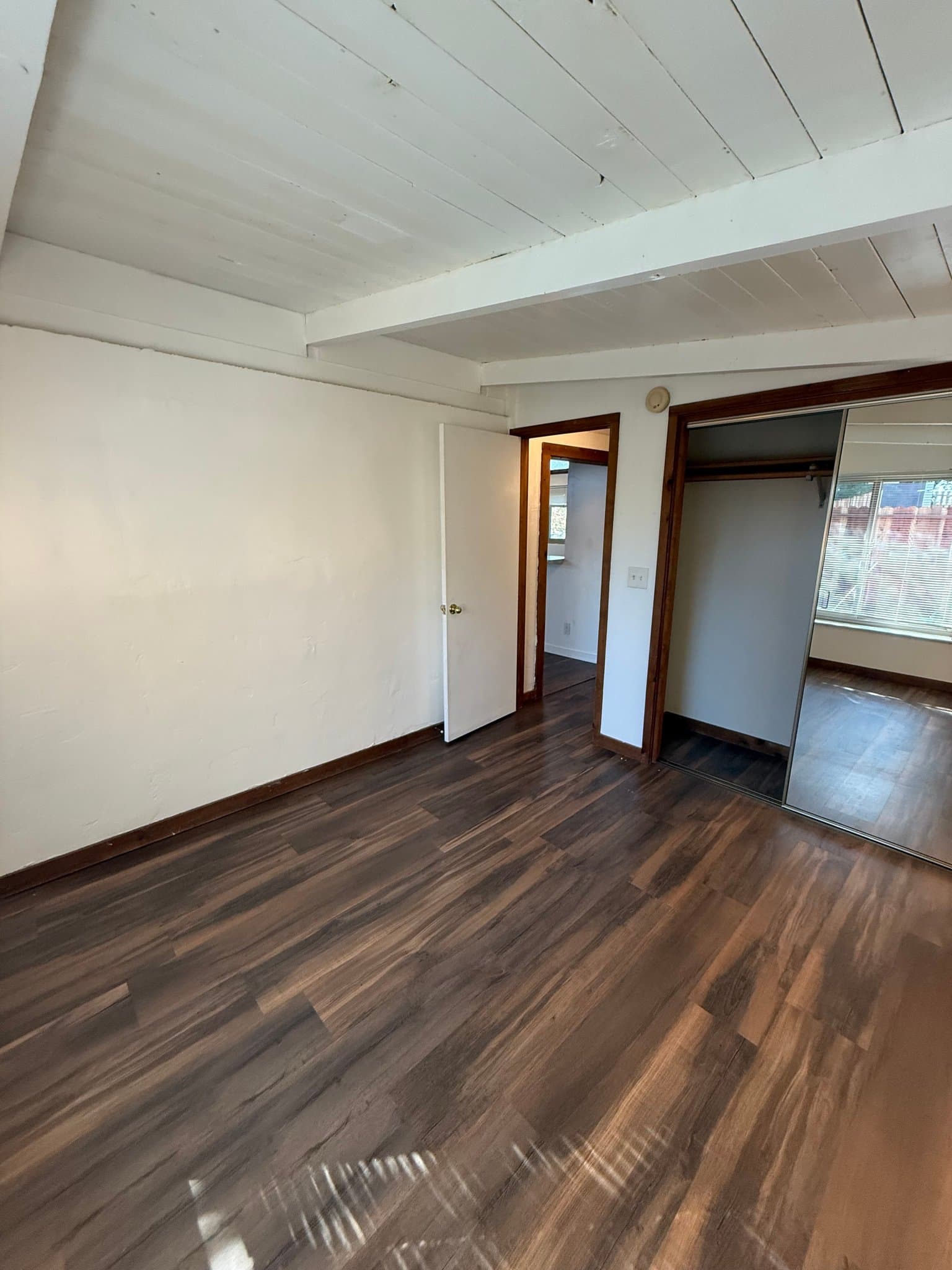 Auburn House: 259 Brook Rd