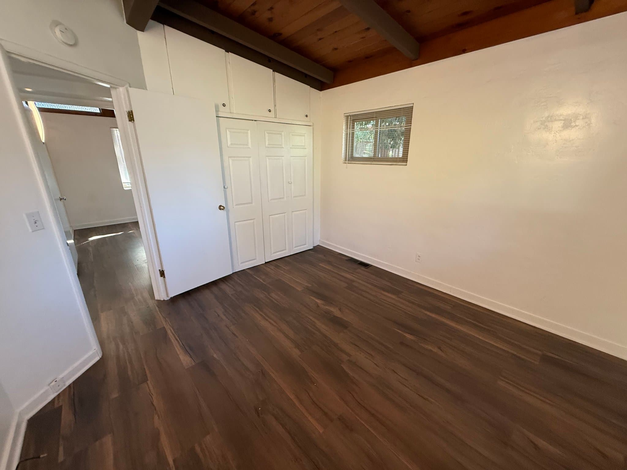 Auburn House: 259 Brook Rd