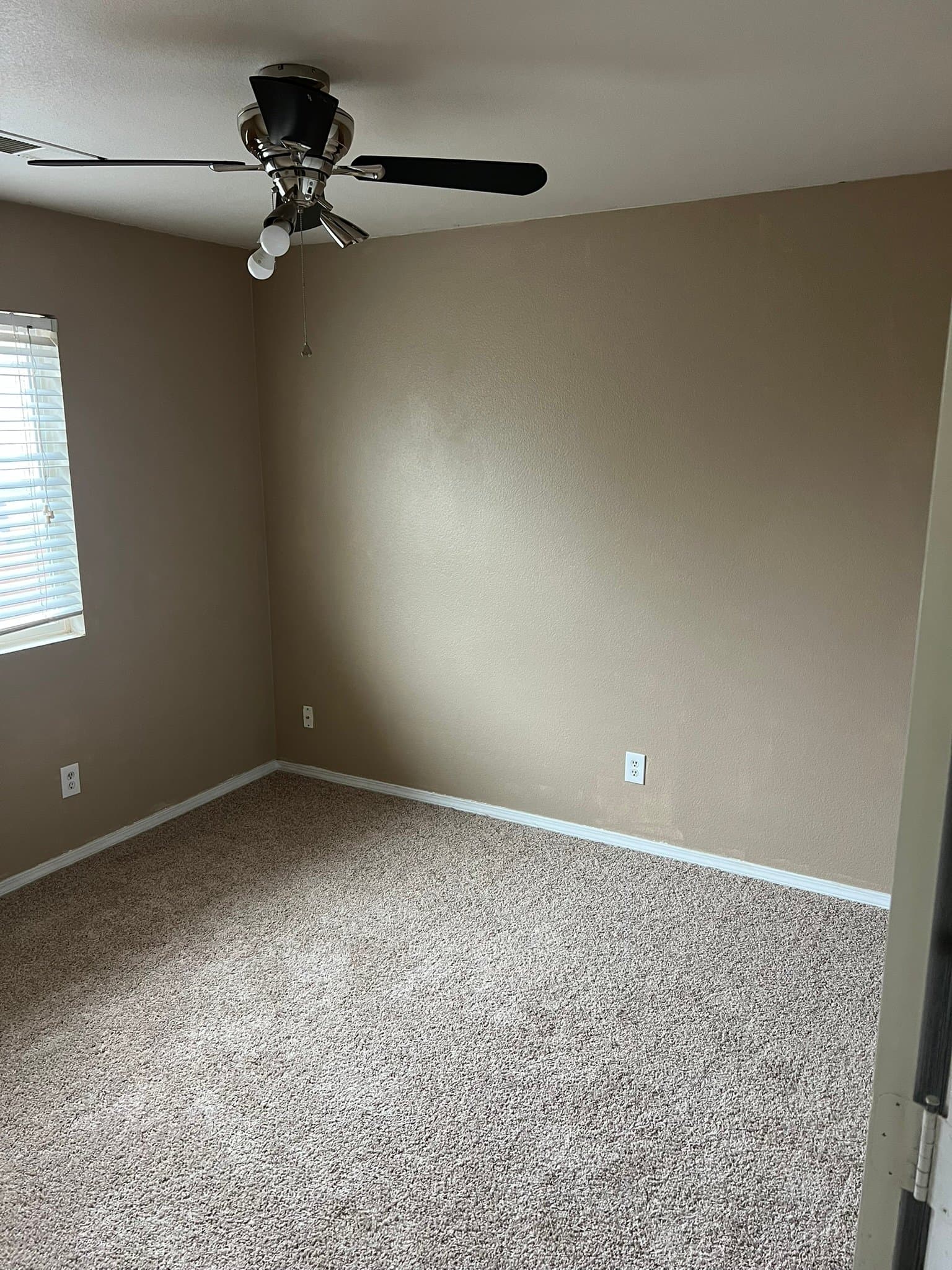 Albuquerque House: 9915 sunshine mesa dr nw