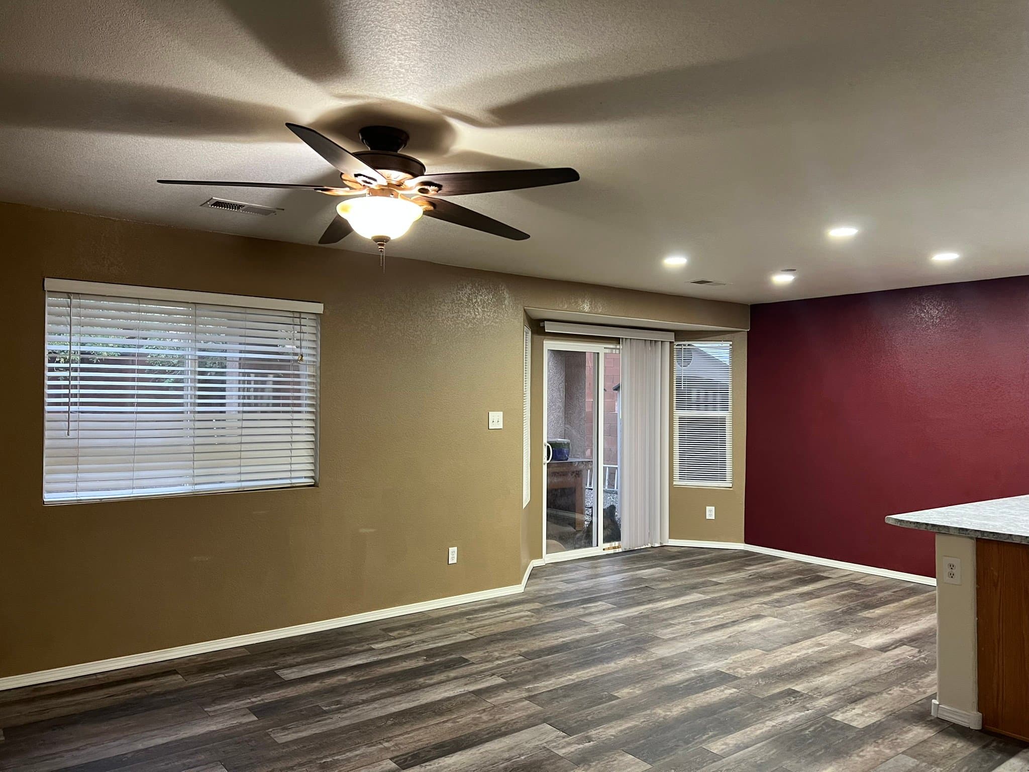 Albuquerque House: 9915 sunshine mesa dr nw