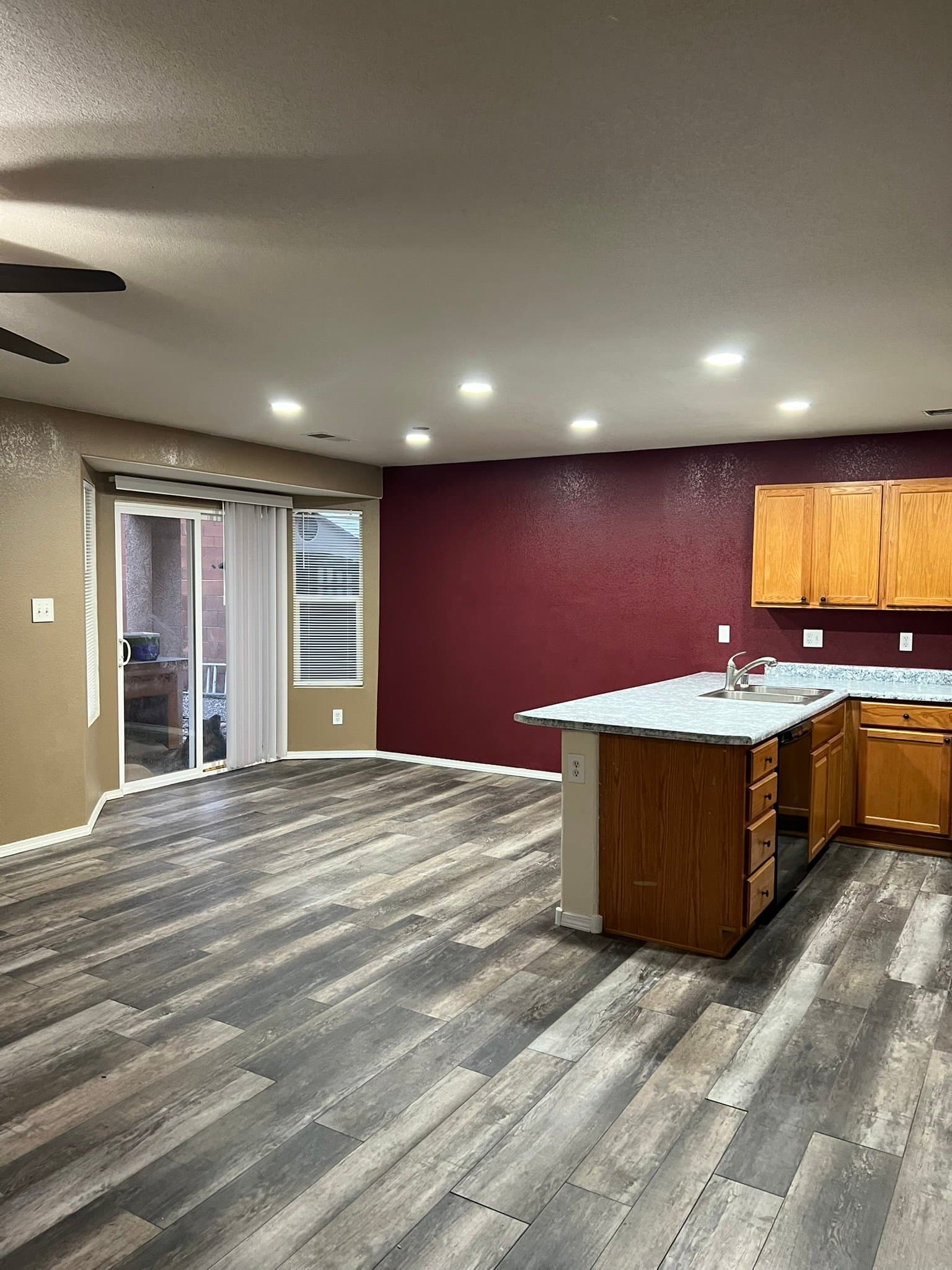 Albuquerque House: 9915 sunshine mesa dr nw