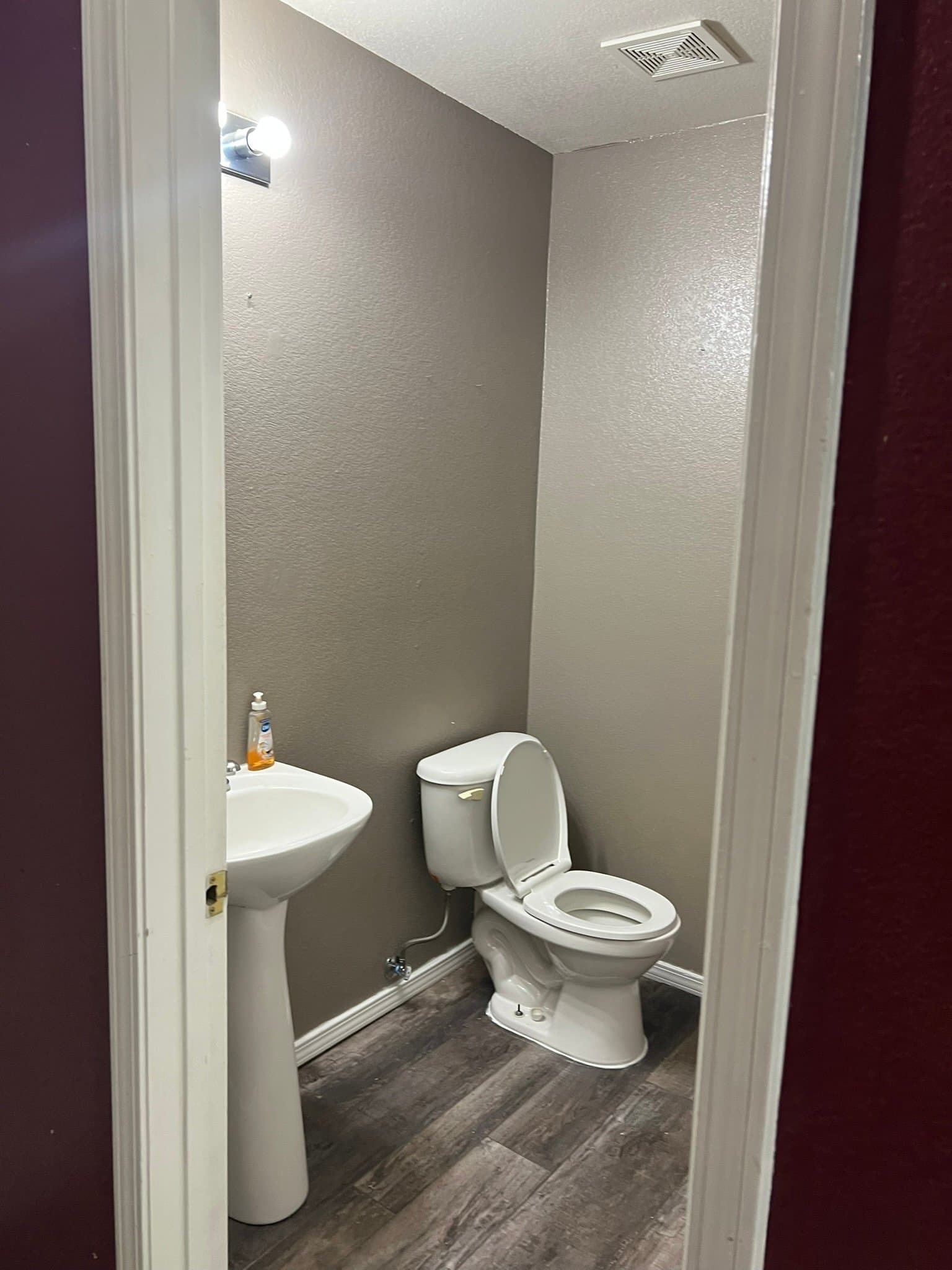Albuquerque House: 9915 sunshine mesa dr nw