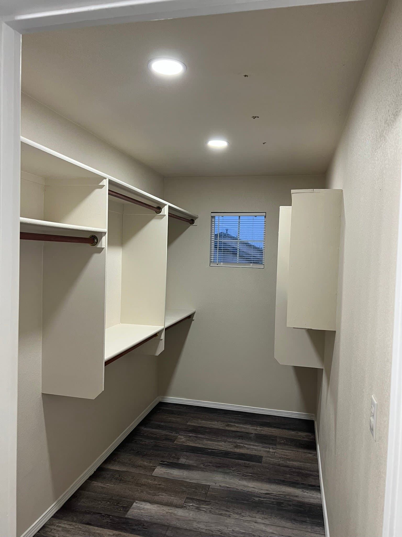 Albuquerque House: 9915 sunshine mesa dr nw