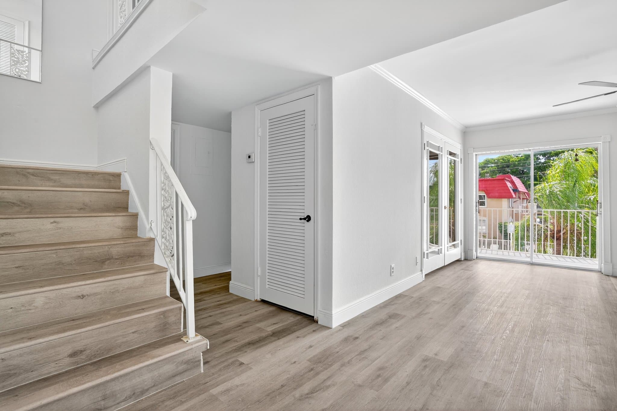 Deerfield Beach Condo: 495 SE 8TH STREET