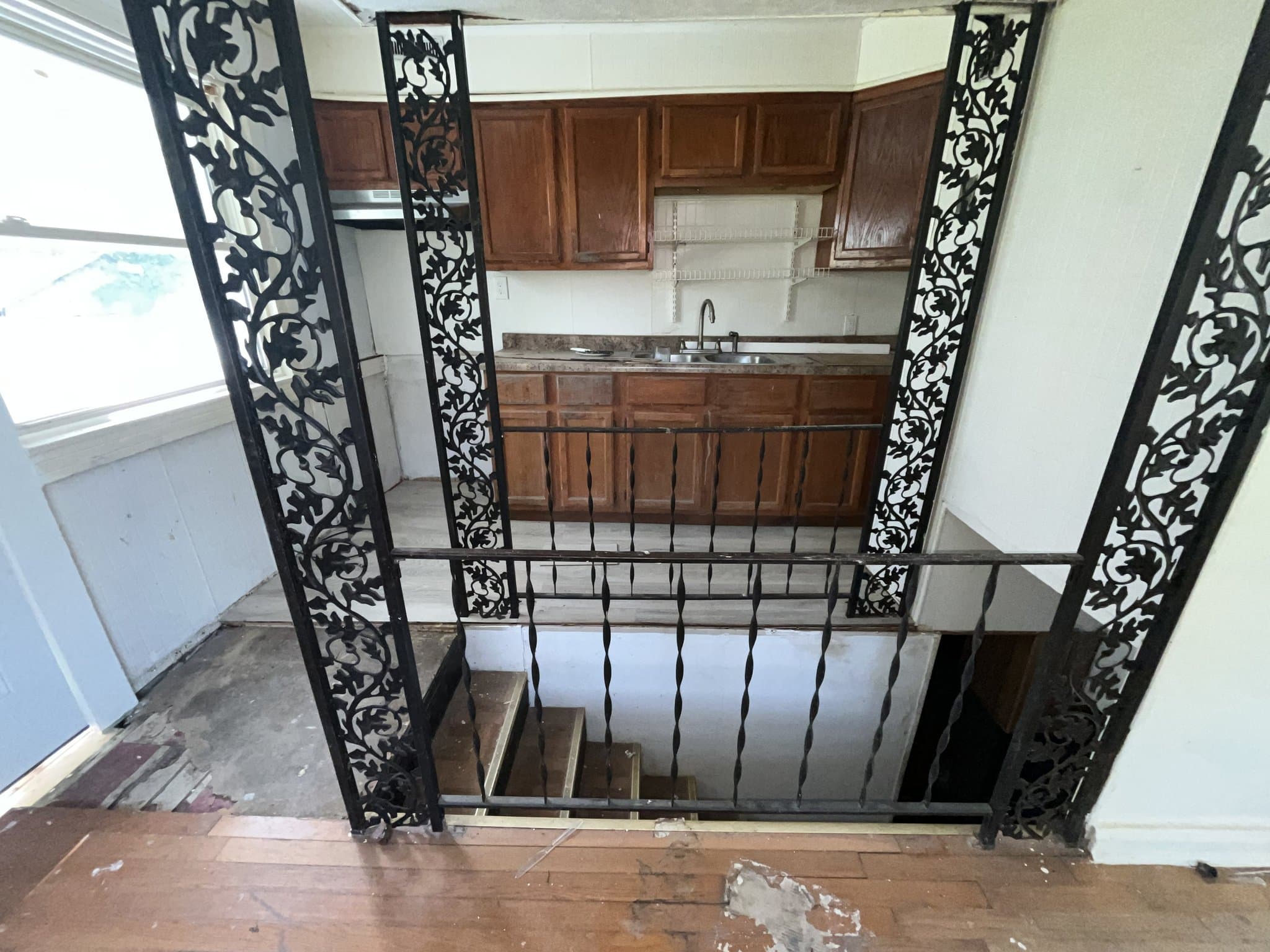Peoria House: 3214 W Proctor Pl.