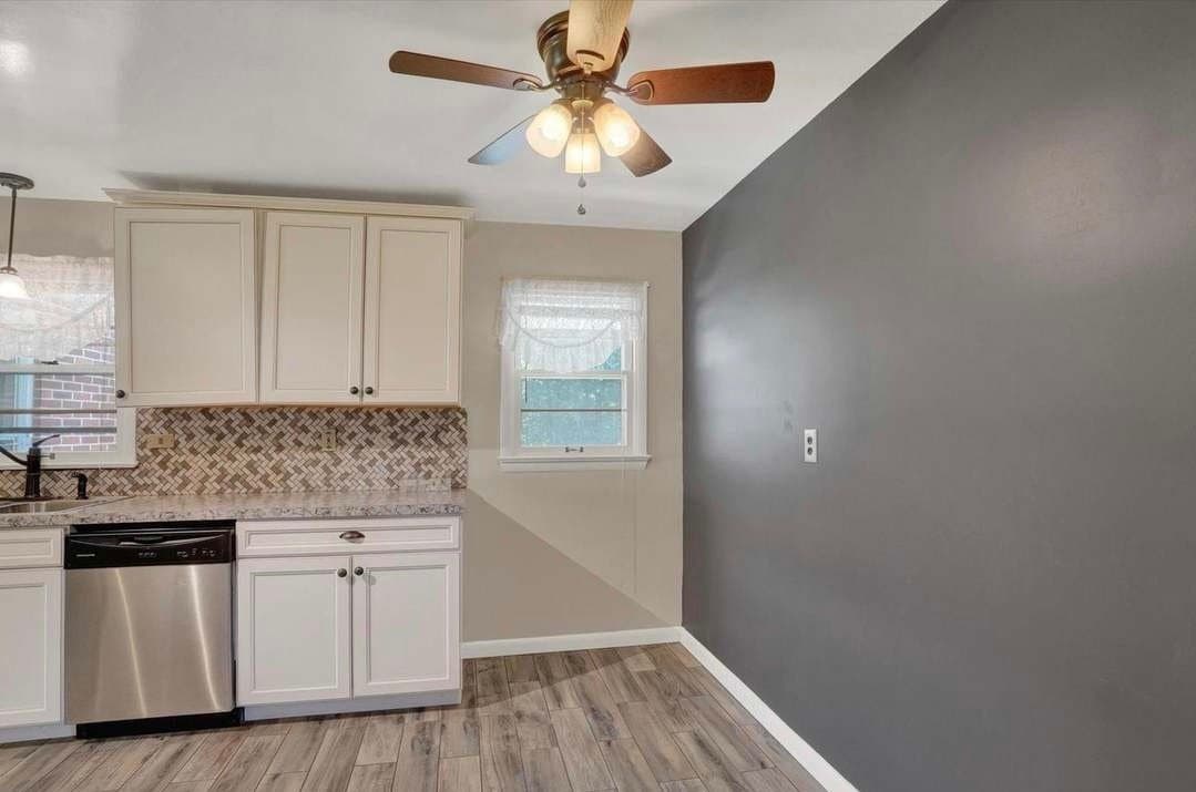 York House: 1610 N East St