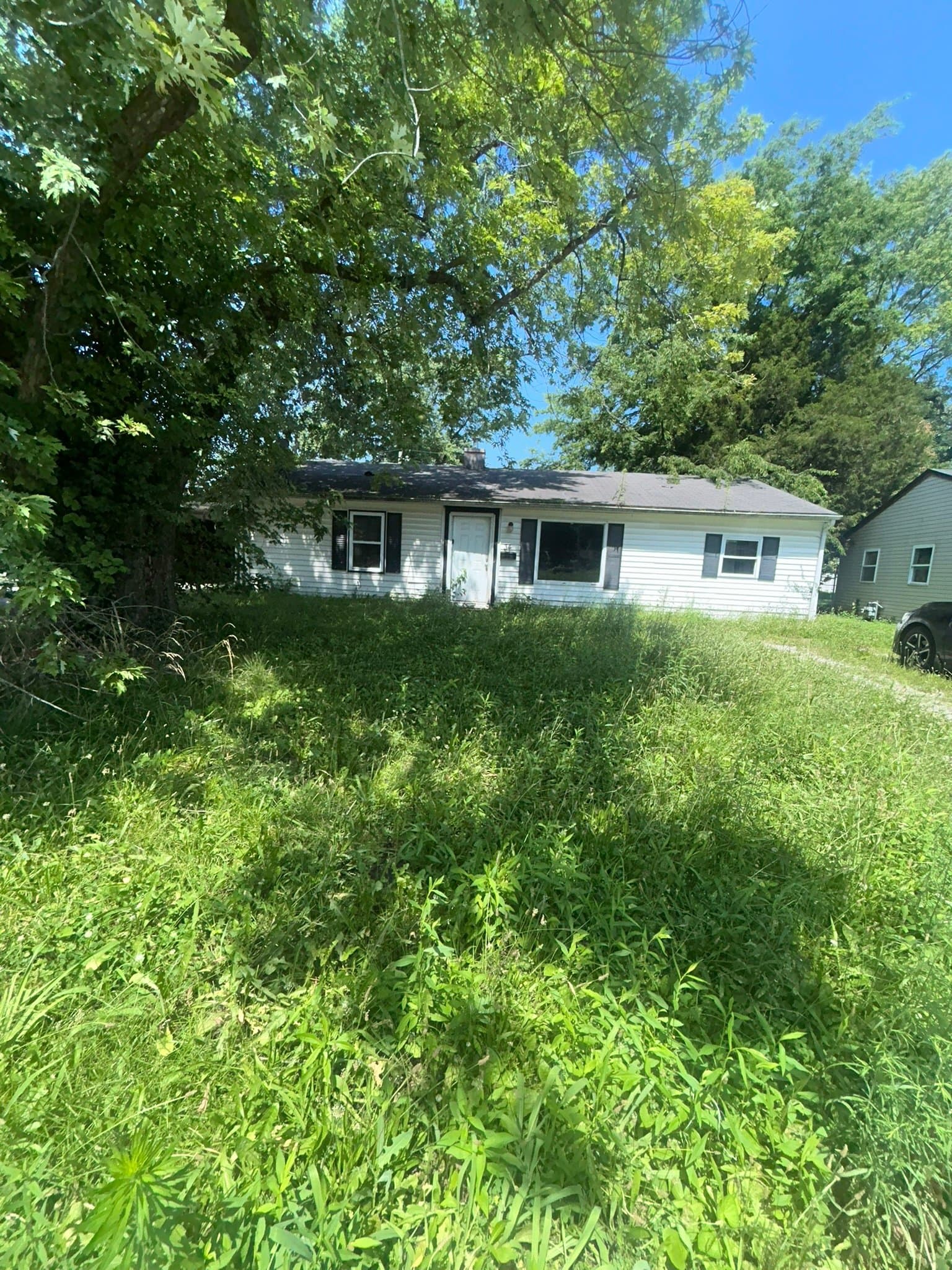 Cahokia House: 34 Saint Columba Dr.