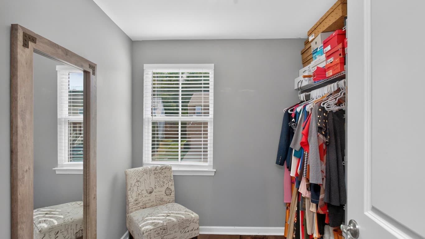 Nashville House: 613 Wolfeboro Ln