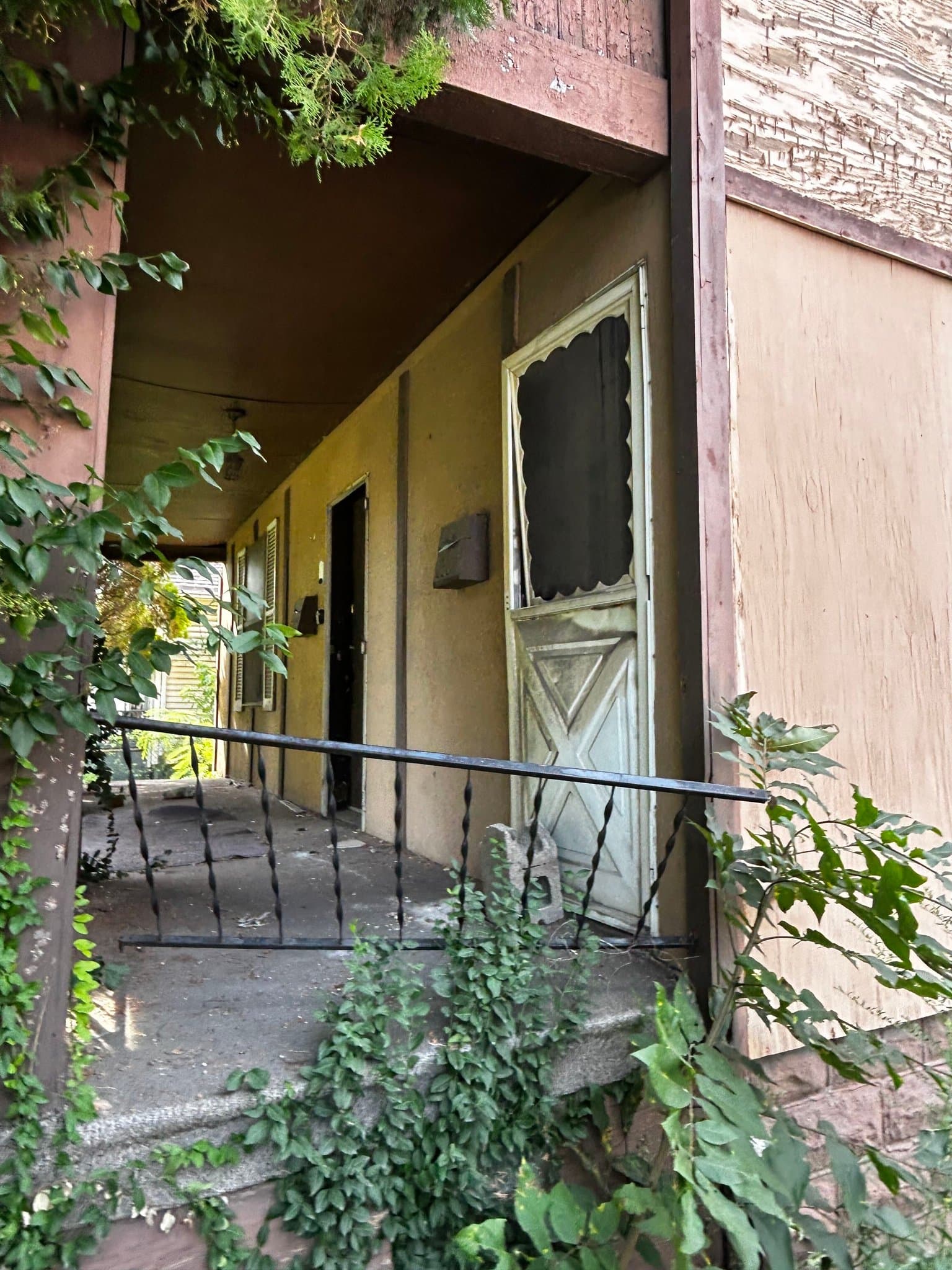 Granite City House: 2209 Edwards St.