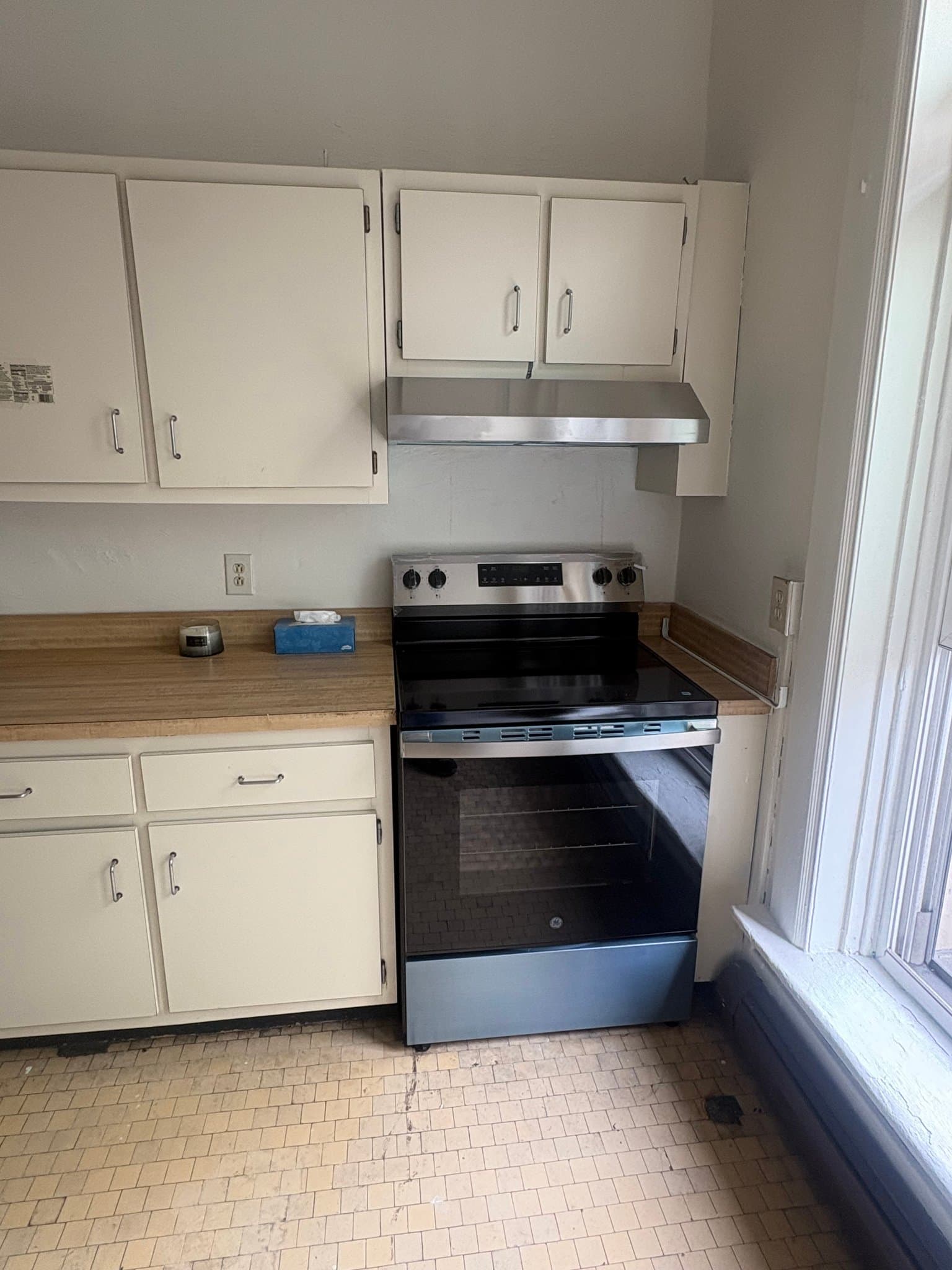 troy Apartment: 79 4th street