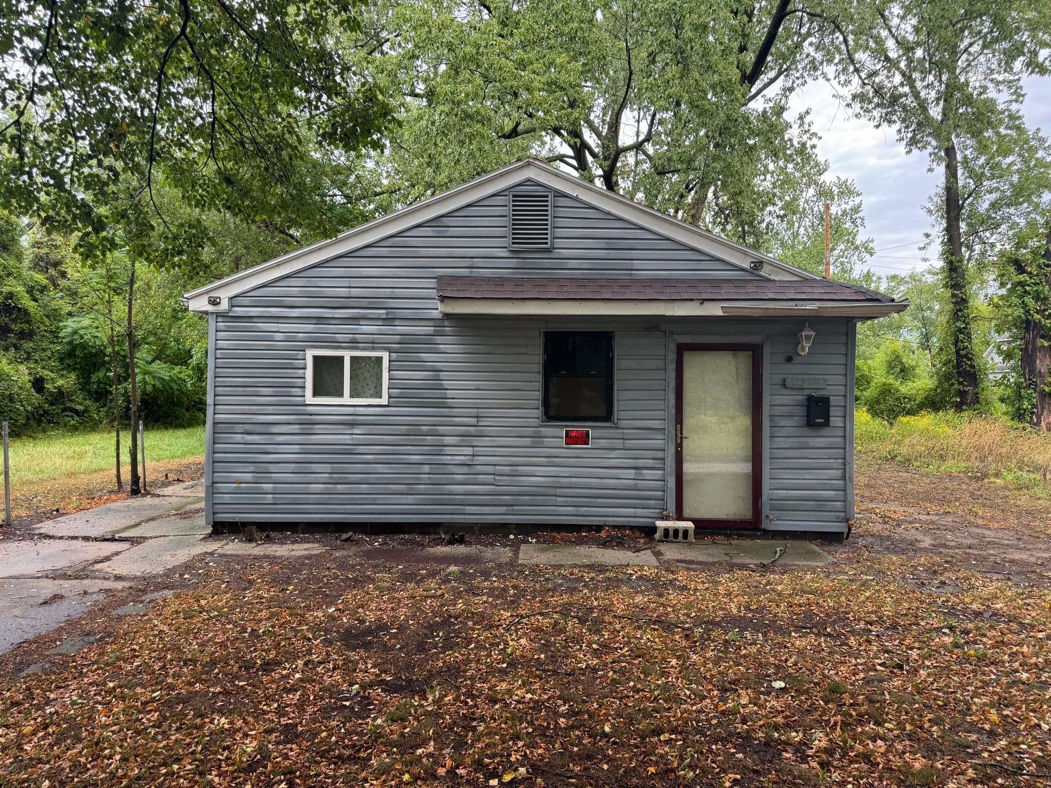 Detroit House: 15344 Blackstone St.