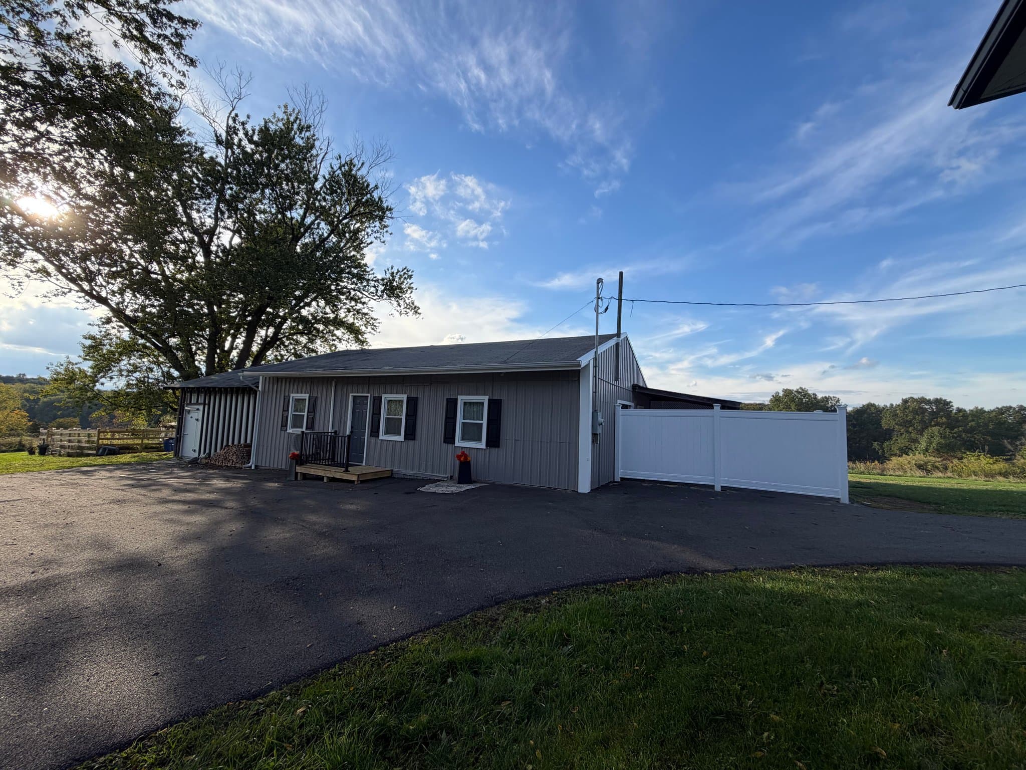 Salisbury Mills House: 287 Woodcock Mountain Road