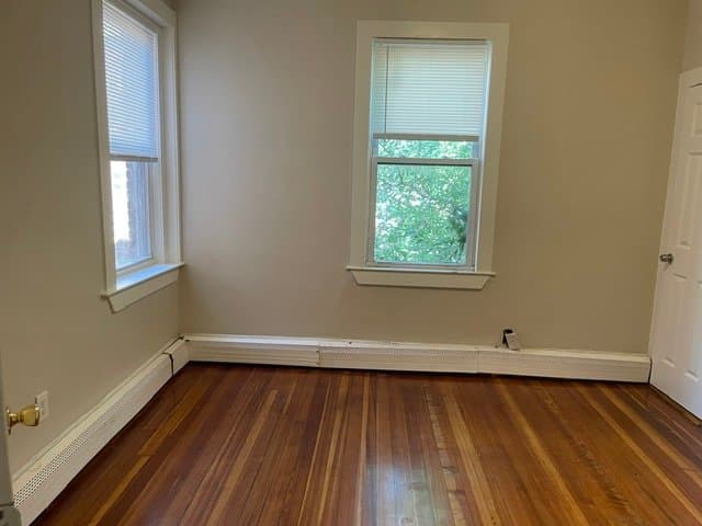 Chelsea Multiplex: 286 Chestnut St