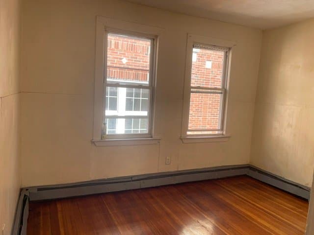 Chelsea Multiplex: 286 Chestnut St